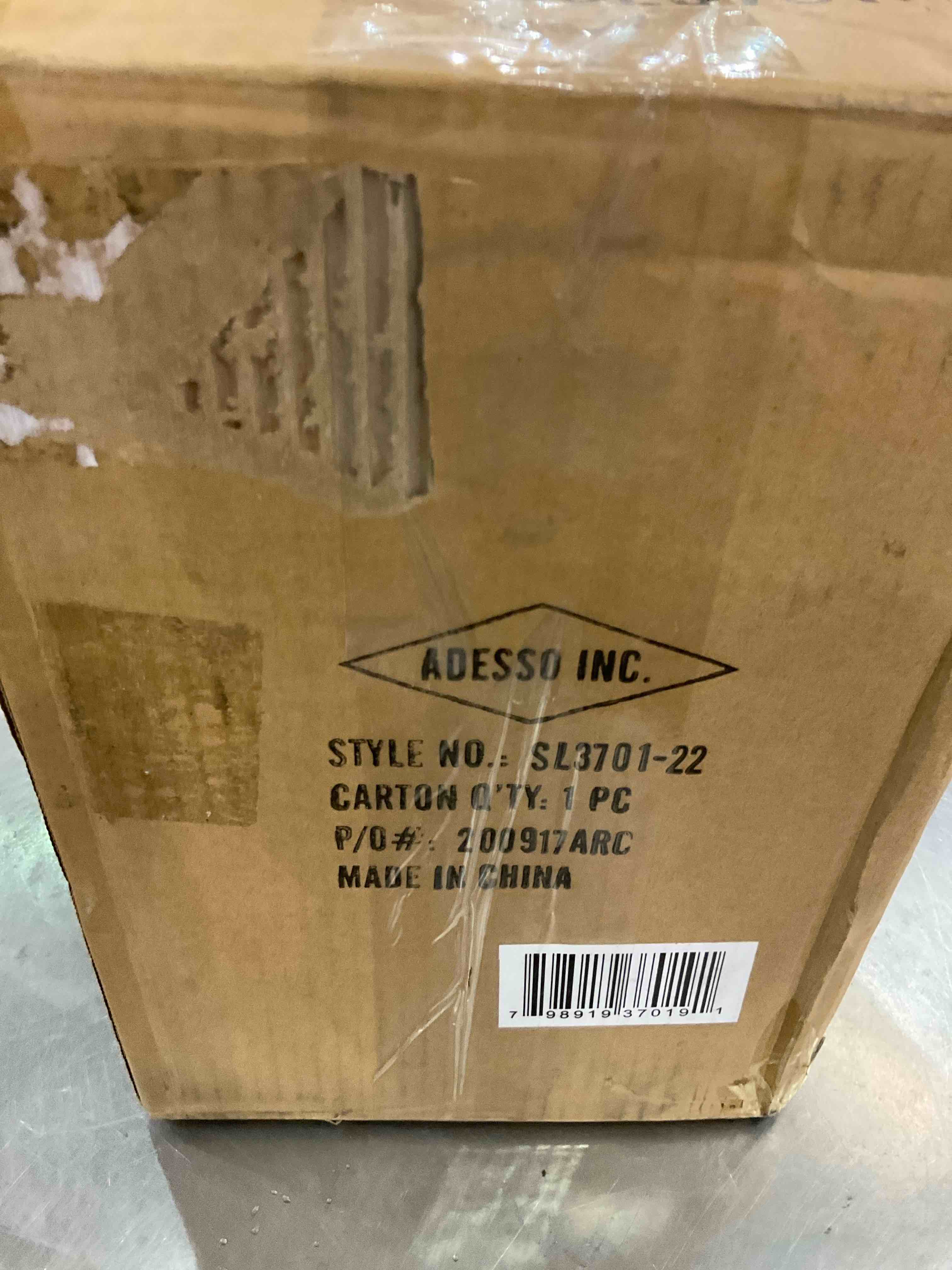 https://s3.amazonaws.com/lotting-images-prod/BargainHunt/EXS01653314_1720620840832.jpeg