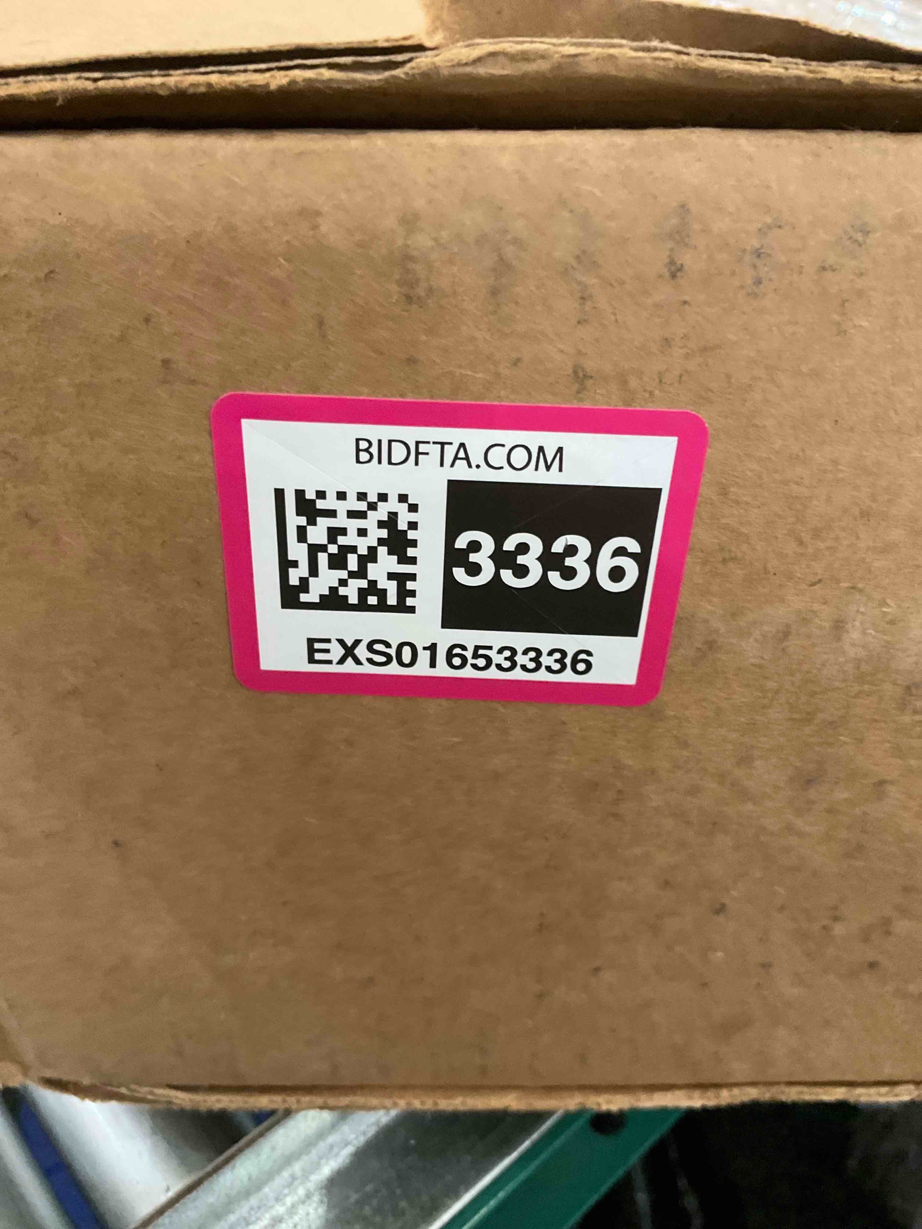 https://s3.amazonaws.com/lotting-images-prod/BargainHunt/EXS01653336_1720630731053.jpeg