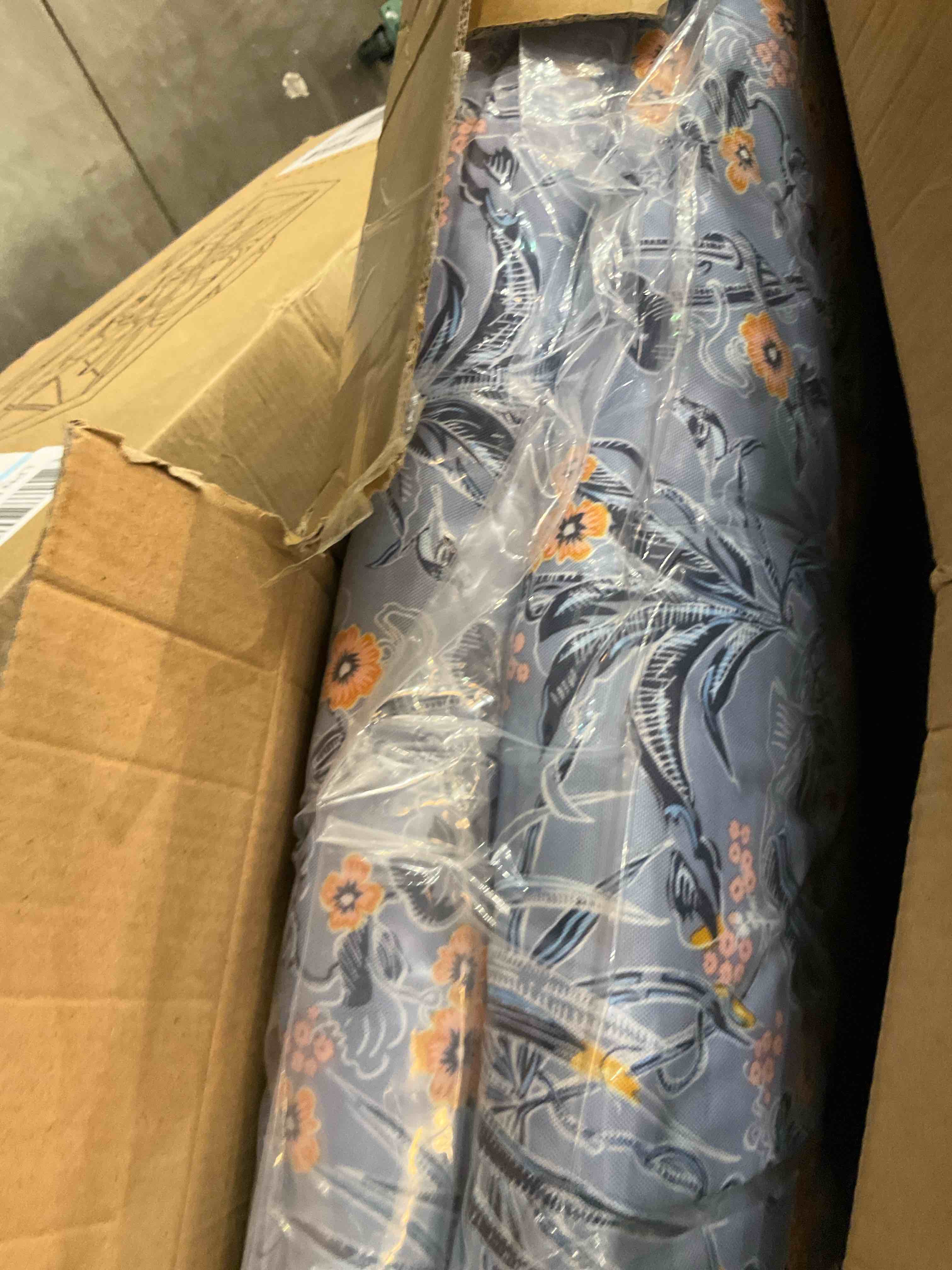 https://s3.amazonaws.com/lotting-images-prod/BargainHunt/EXS01654222_1722611651160.jpeg