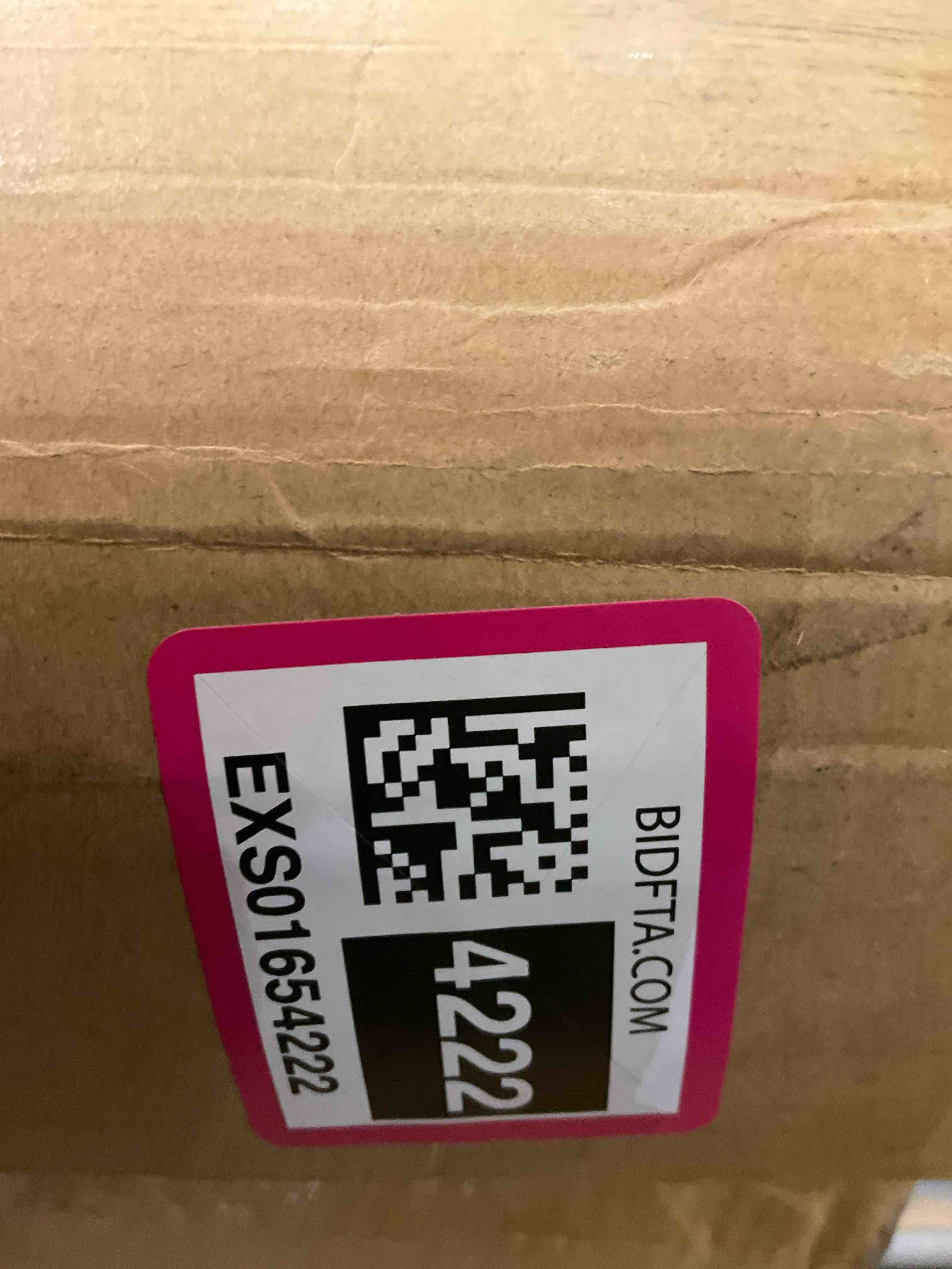 https://s3.amazonaws.com/lotting-images-prod/BargainHunt/EXS01654222_1722611707749.jpeg