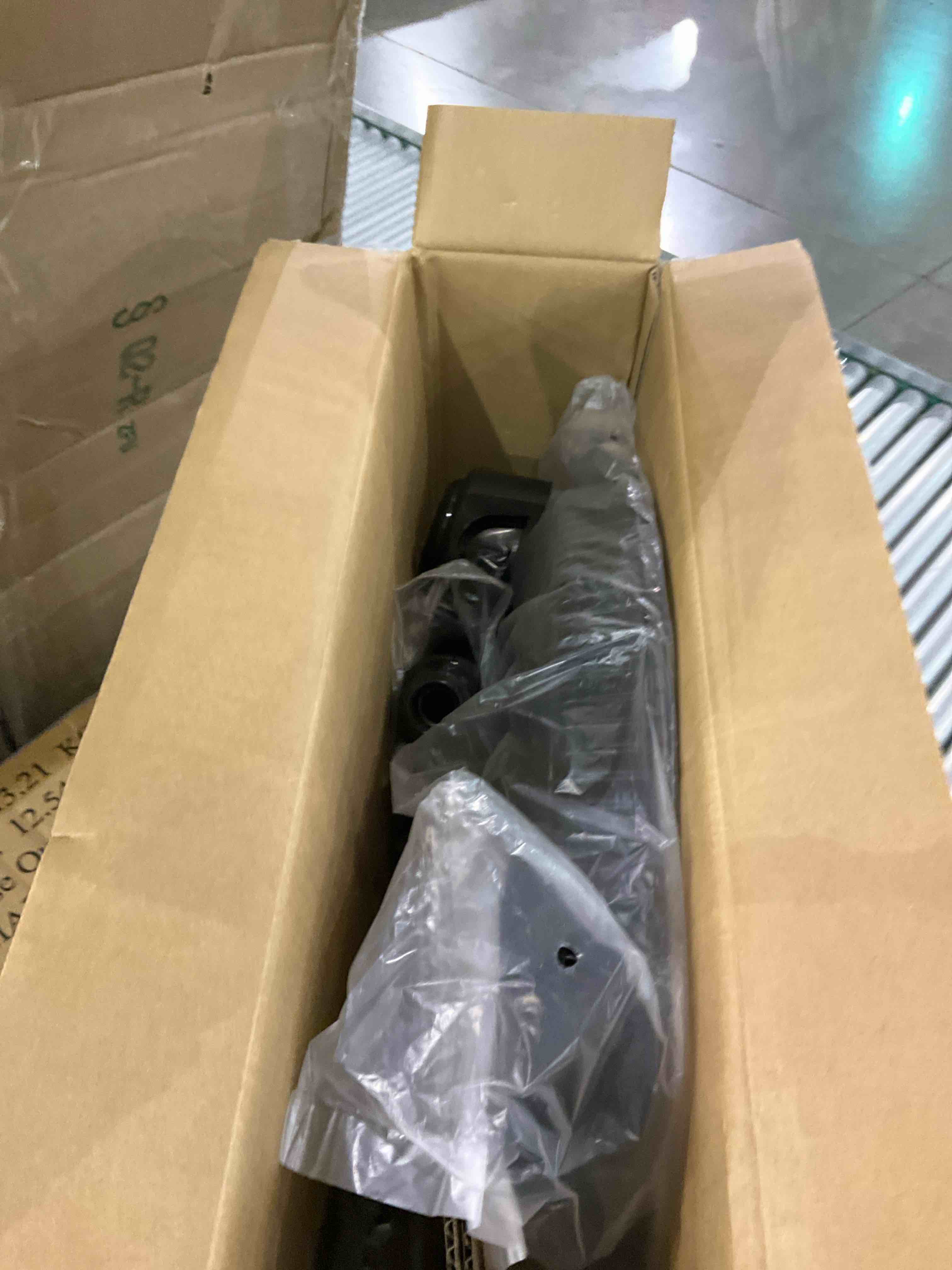 https://s3.amazonaws.com/lotting-images-prod/BargainHunt/EXS01654321_1723038376922.jpeg