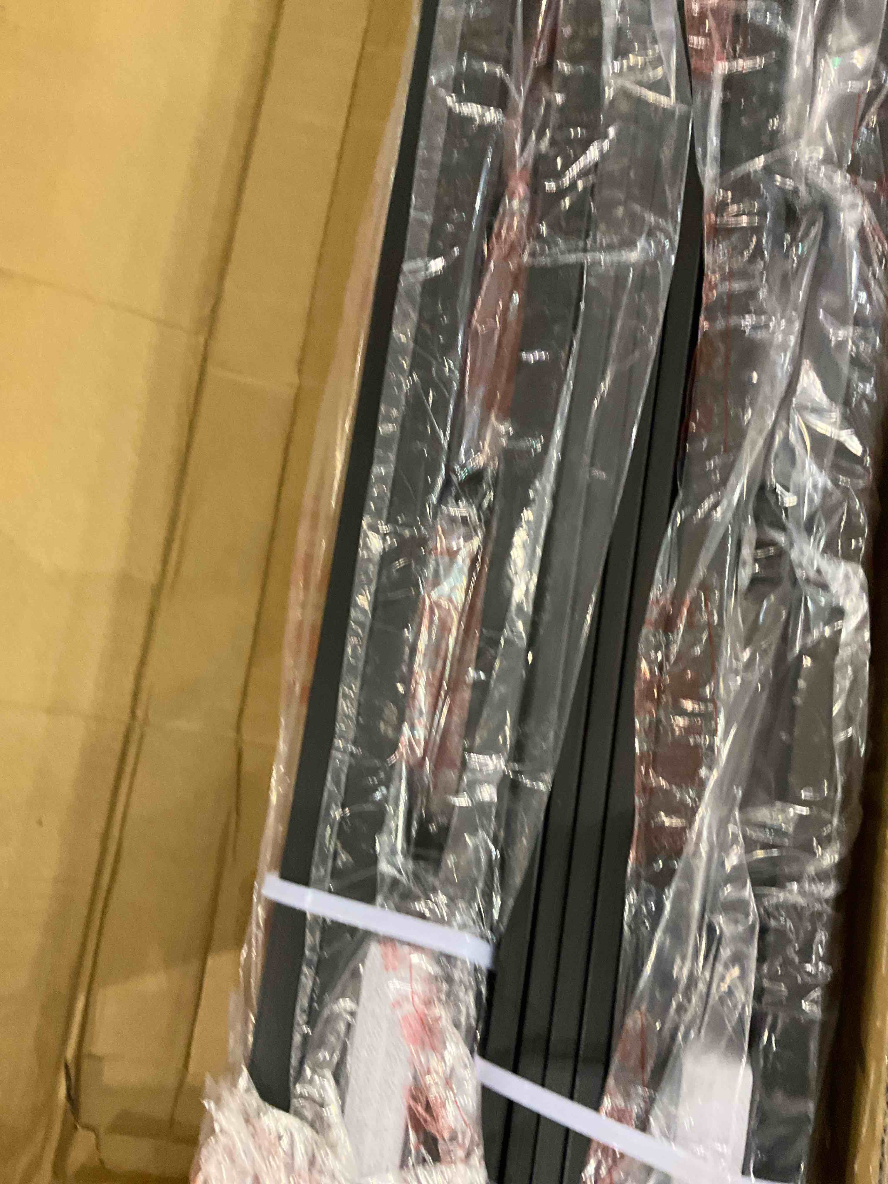 https://s3.amazonaws.com/lotting-images-prod/BargainHunt/EXS01654322_1723038537057.jpeg