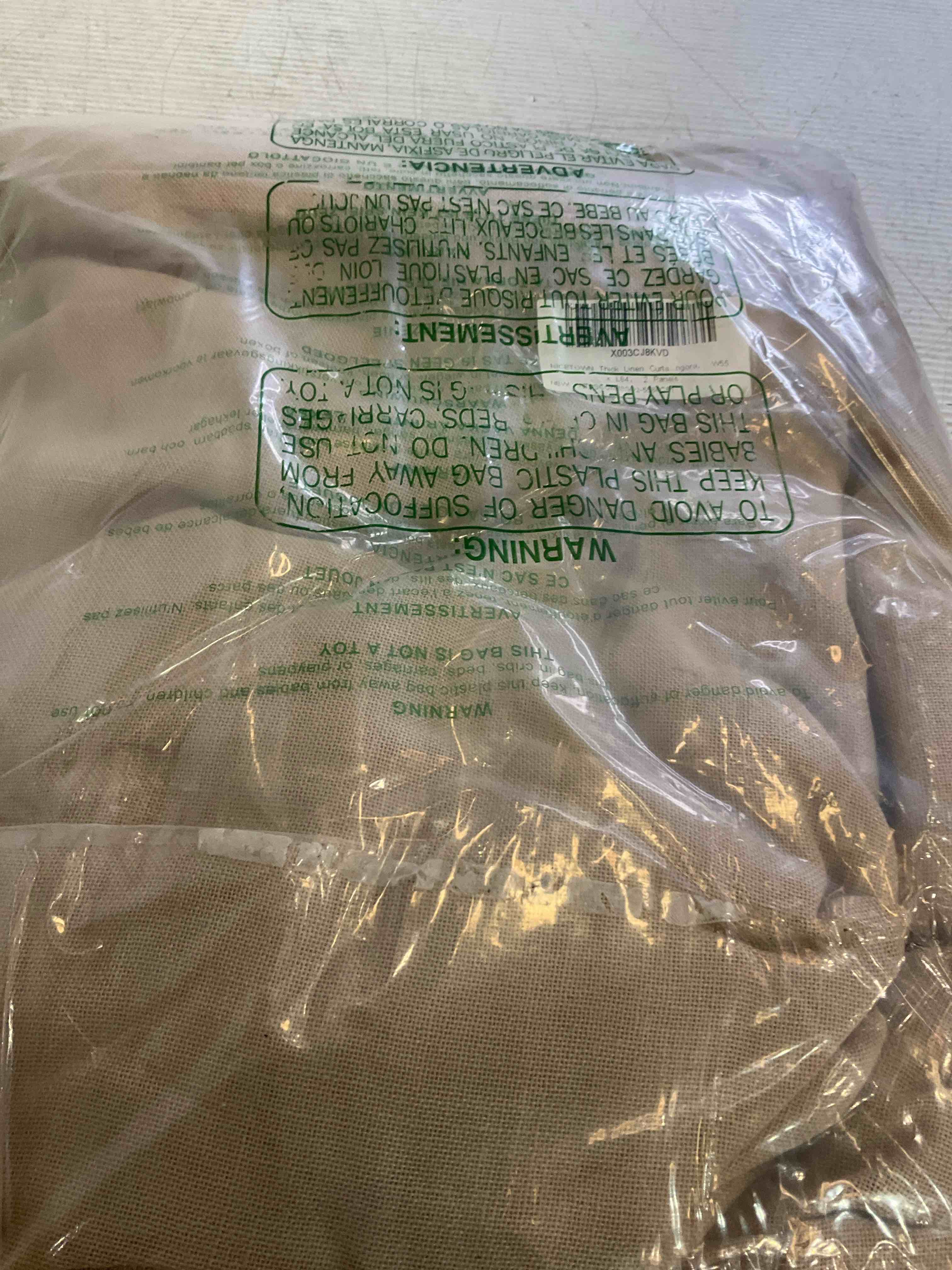 https://s3.amazonaws.com/lotting-images-prod/BargainHunt/EXS01654557_1719935638815.jpeg