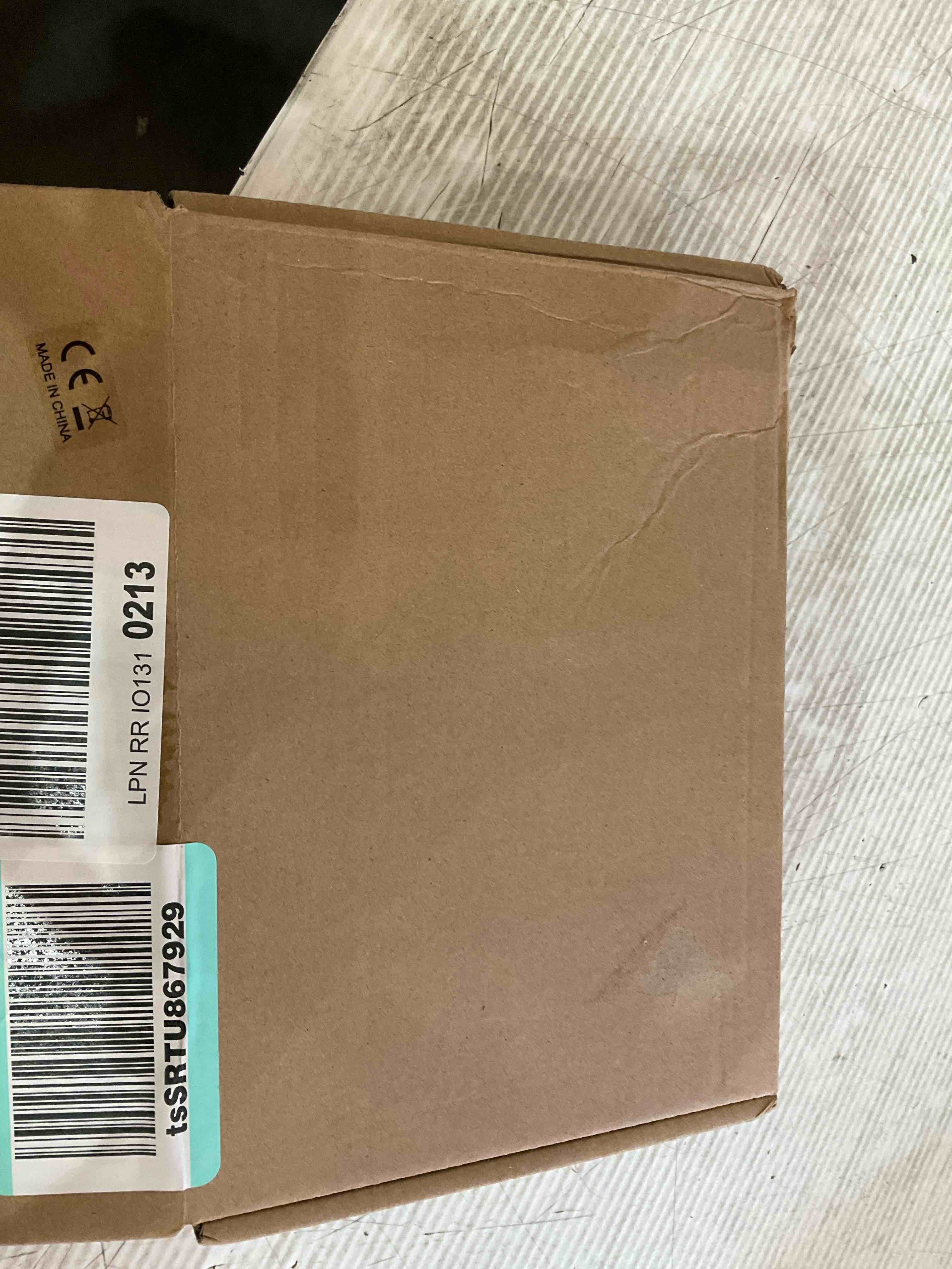 https://s3.amazonaws.com/lotting-images-prod/BargainHunt/EXS01654589_1720013575973.jpeg