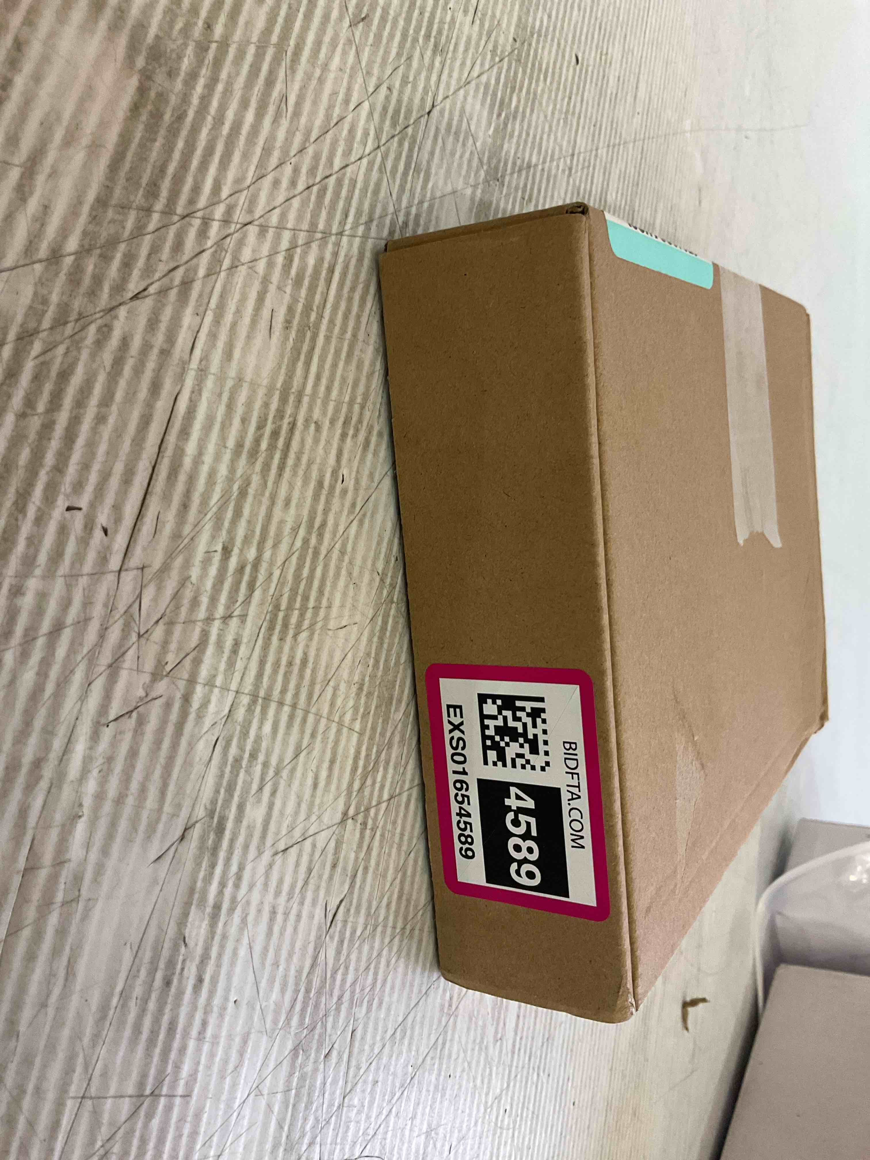 https://s3.amazonaws.com/lotting-images-prod/BargainHunt/EXS01654589_1720013608722.jpeg