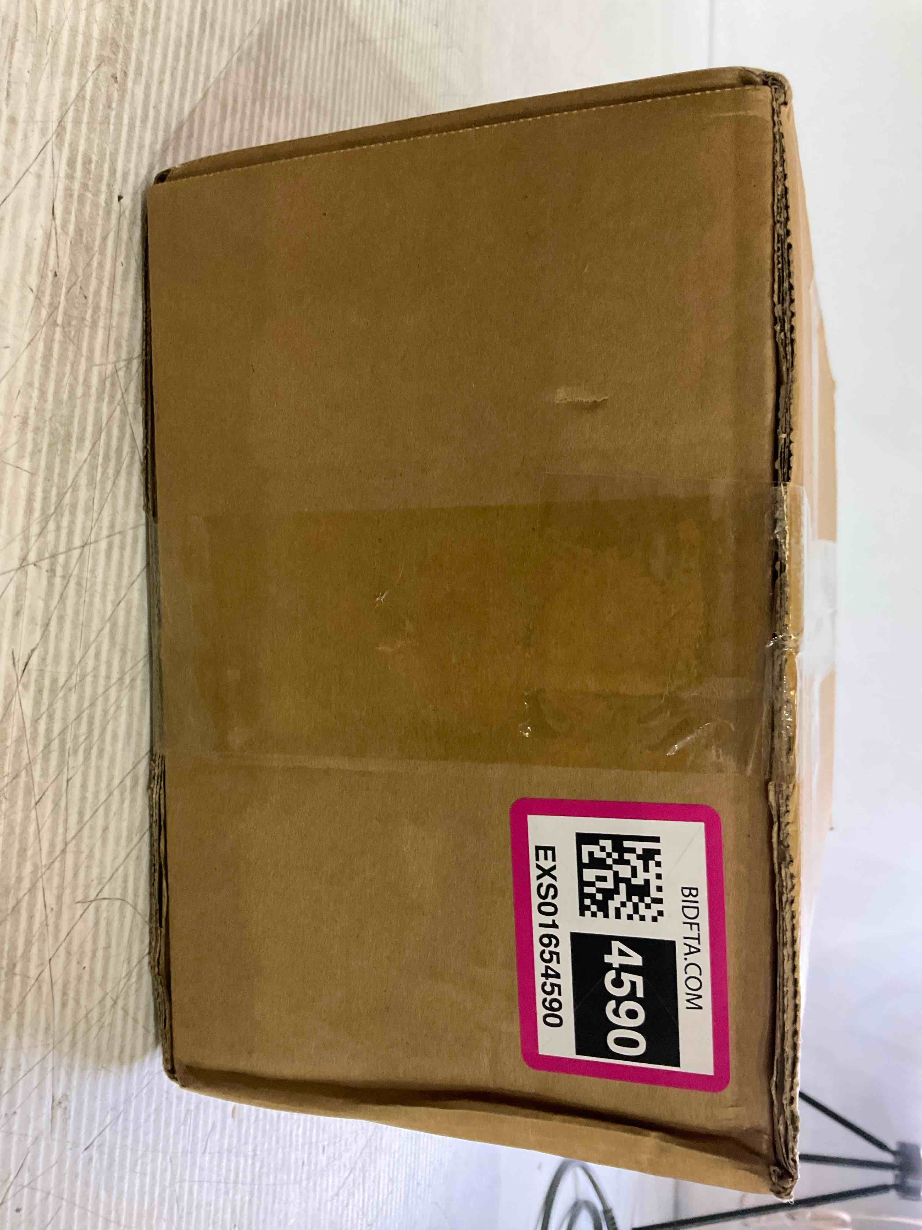 https://s3.amazonaws.com/lotting-images-prod/BargainHunt/EXS01654590_1720014138033.jpeg