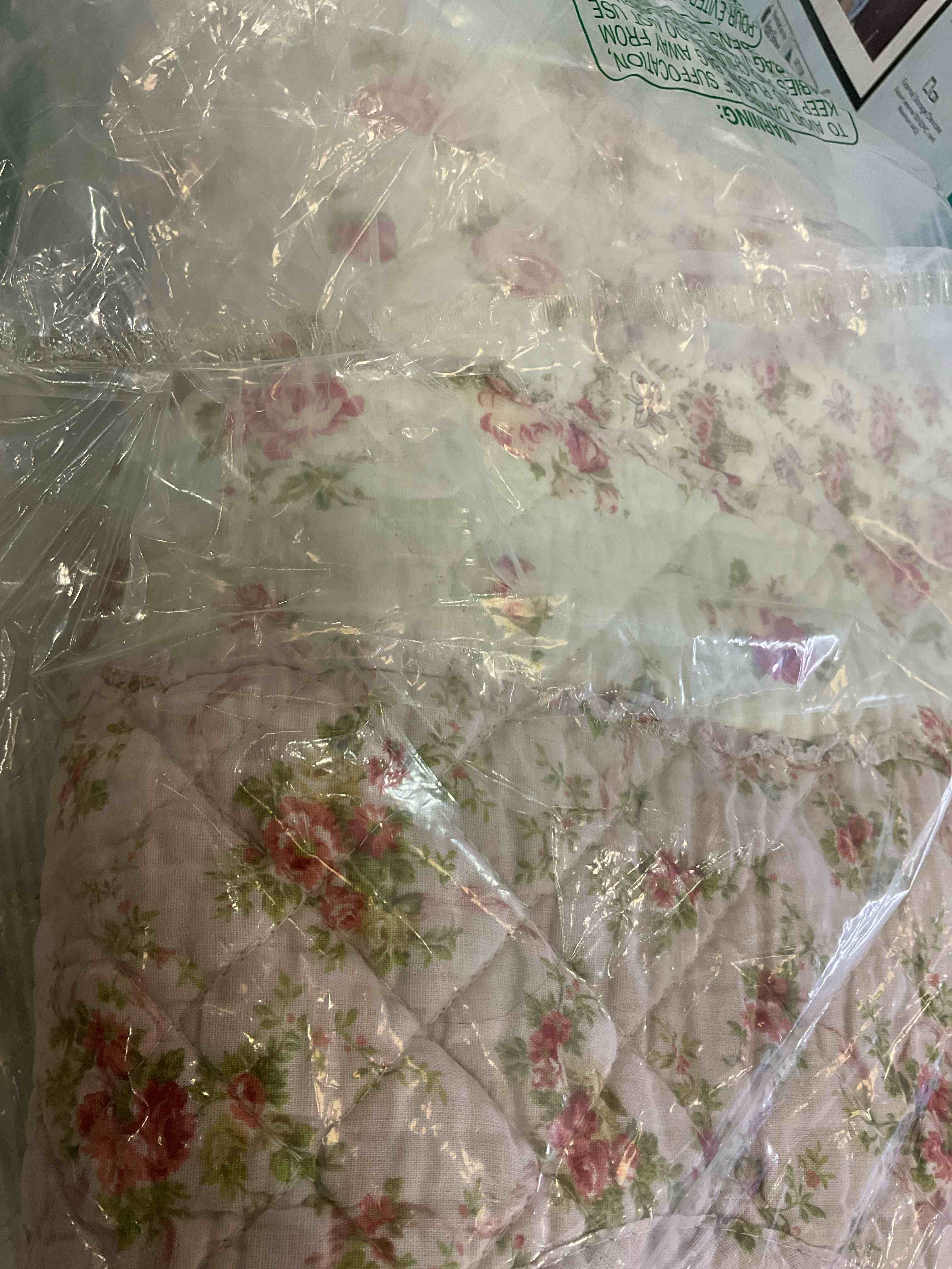 https://s3.amazonaws.com/lotting-images-prod/BargainHunt/EXS01654595_1720026390267.jpeg