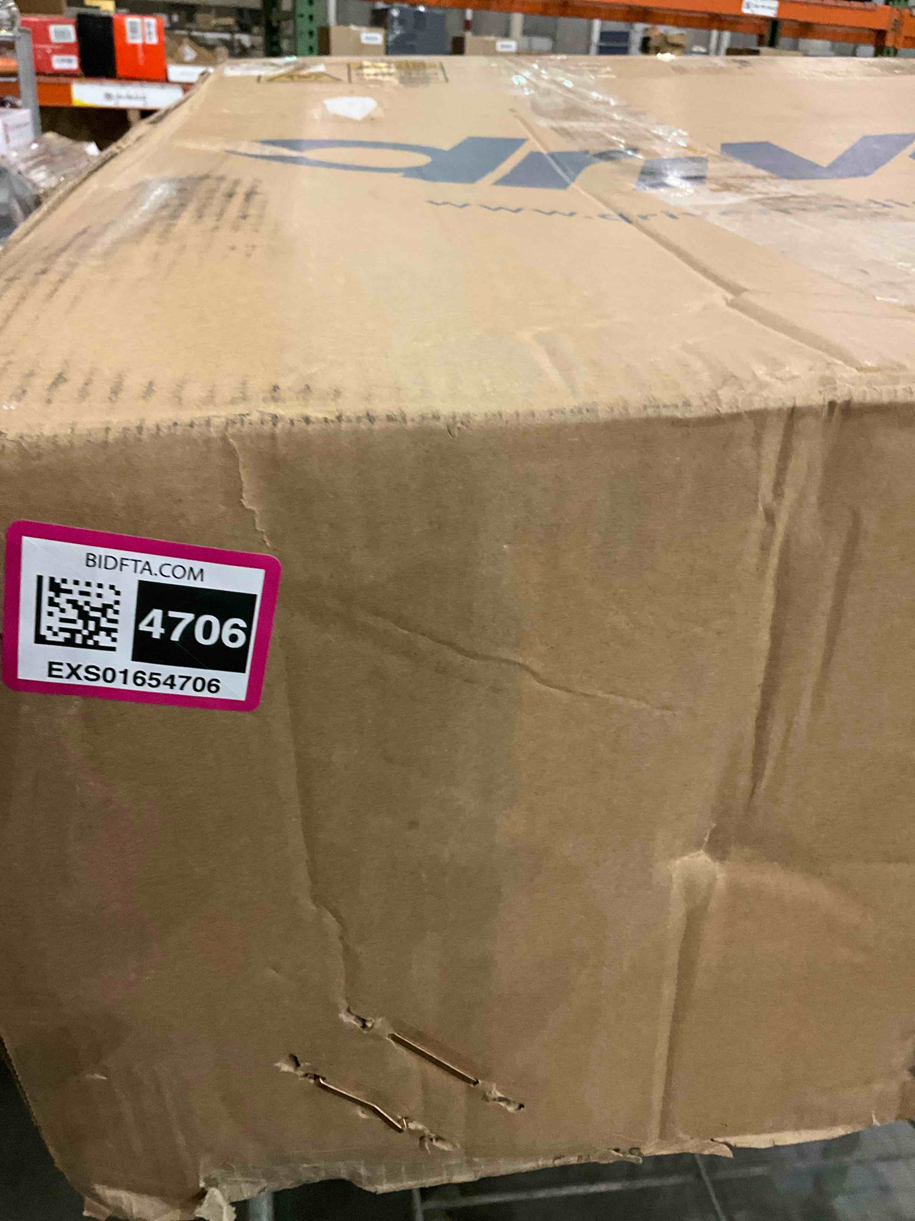 https://s3.amazonaws.com/lotting-images-prod/BargainHunt/EXS01654706_1720621043840.jpeg