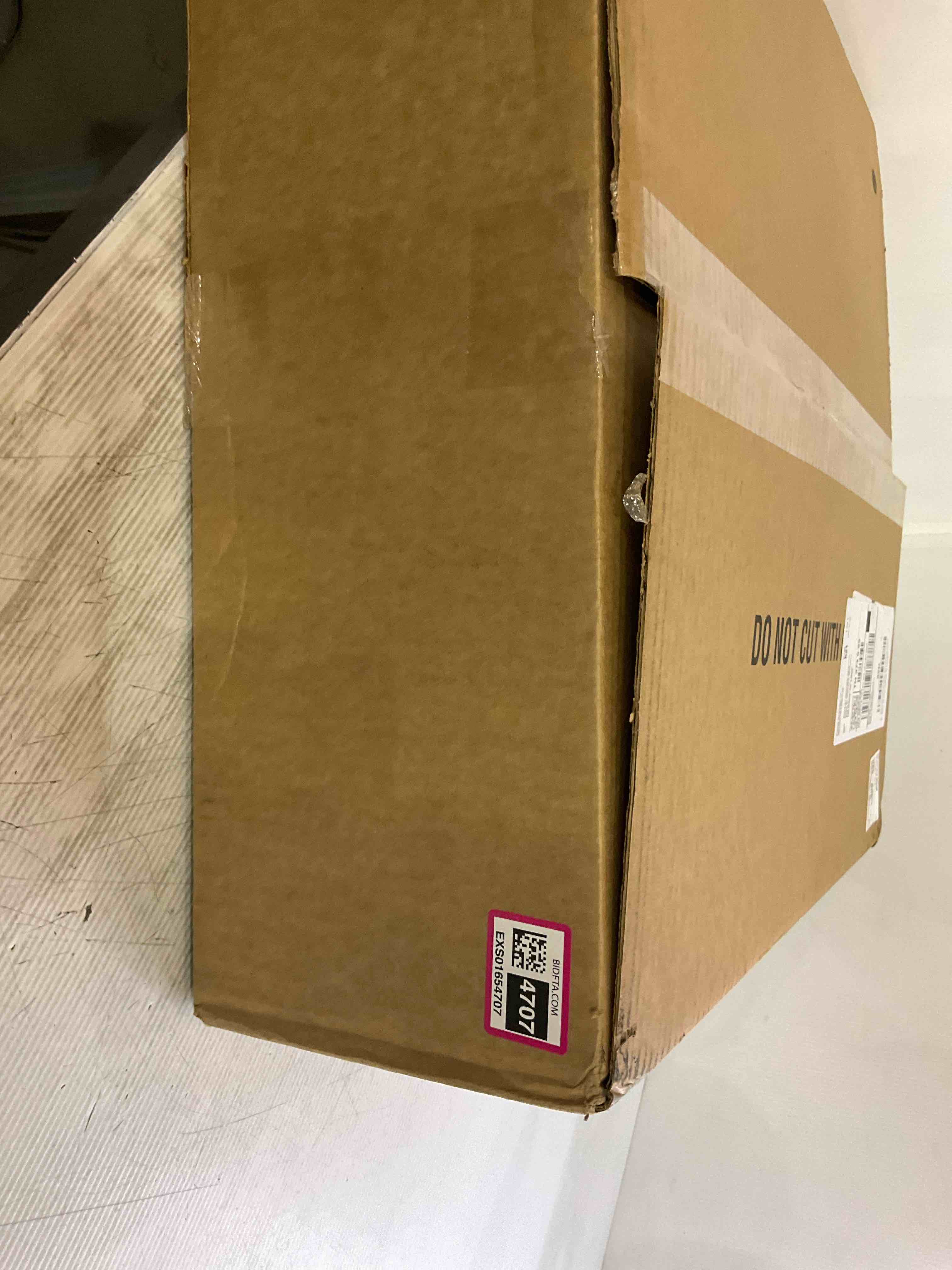 https://s3.amazonaws.com/lotting-images-prod/BargainHunt/EXS01654707_1720621376510.jpeg