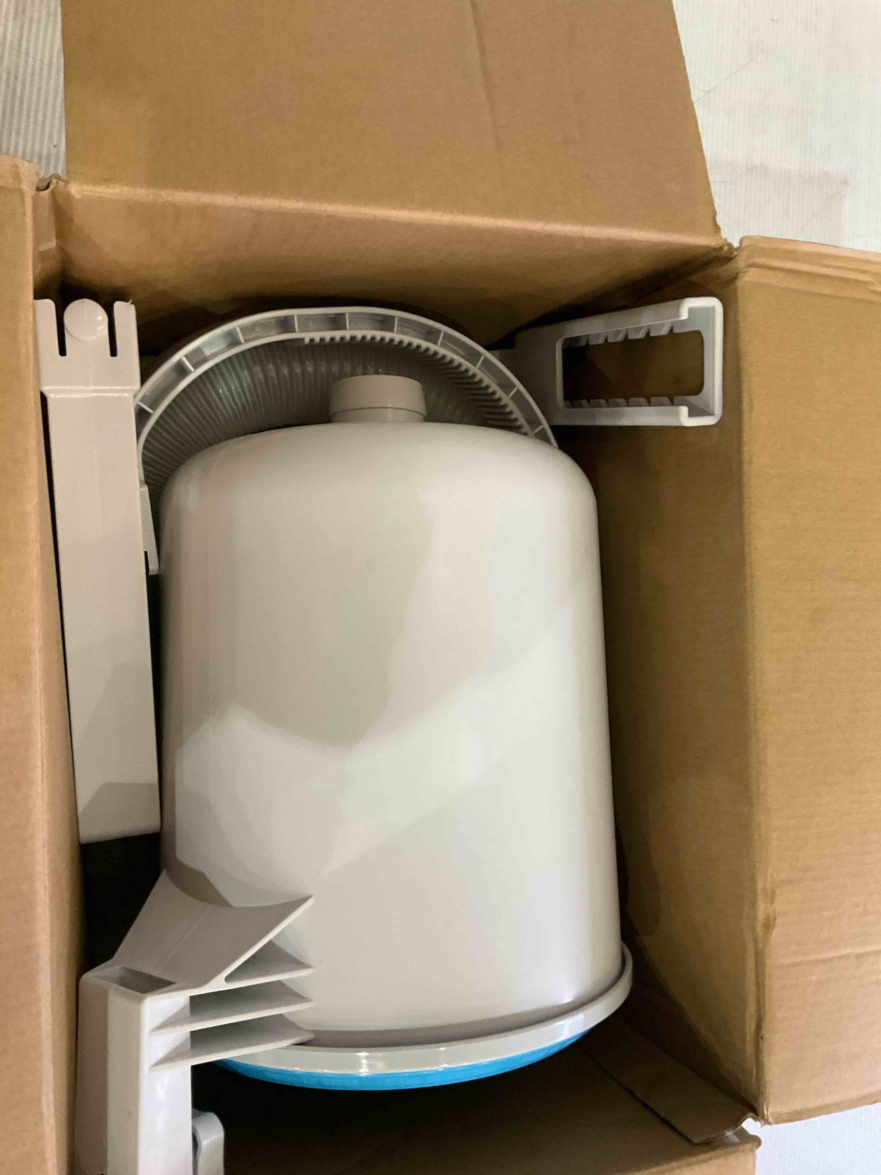 https://s3.amazonaws.com/lotting-images-prod/BargainHunt/EXS01654723_1720626579300.jpeg