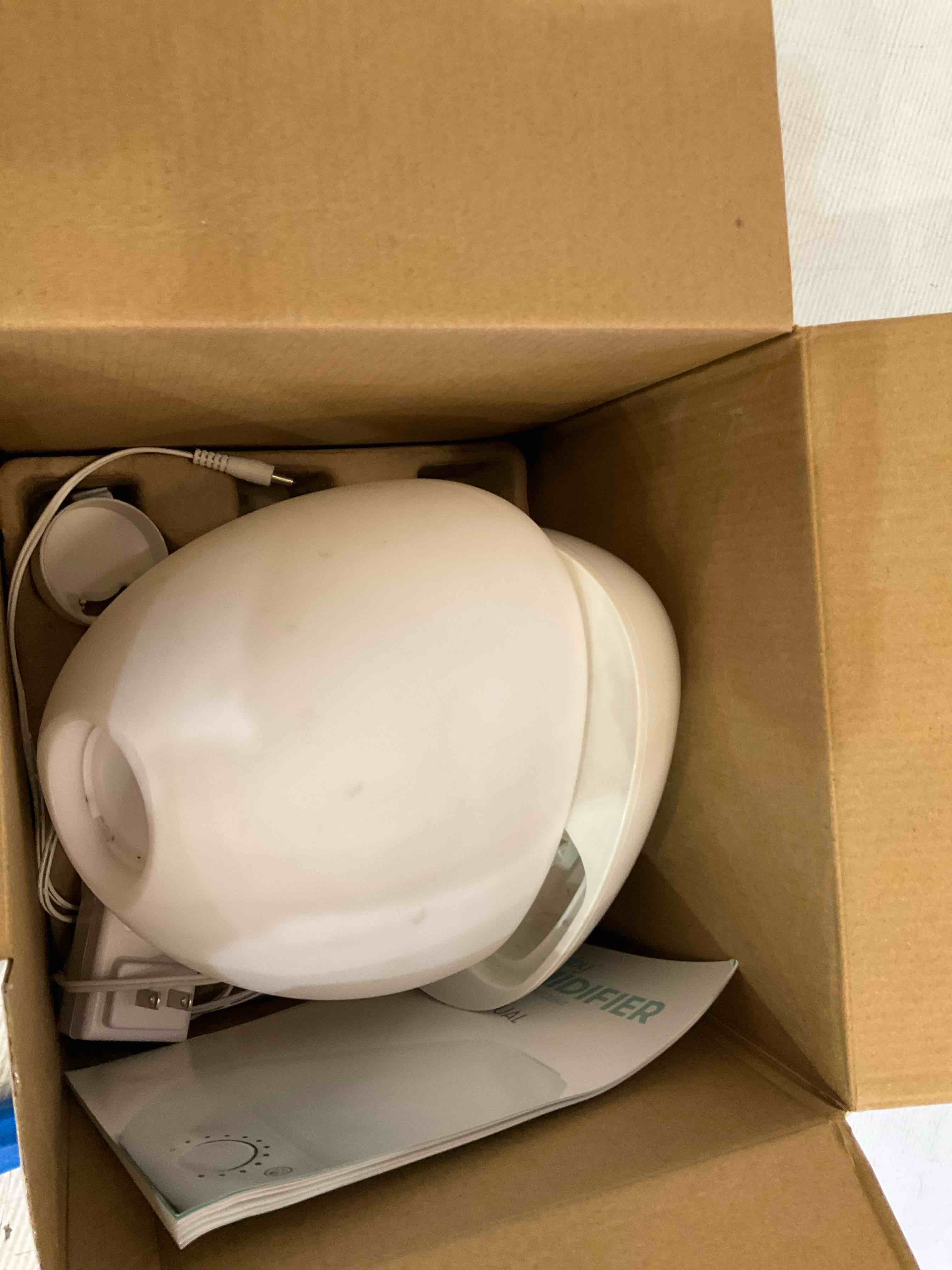 https://s3.amazonaws.com/lotting-images-prod/BargainHunt/EXS01654724_1720626807240.jpeg