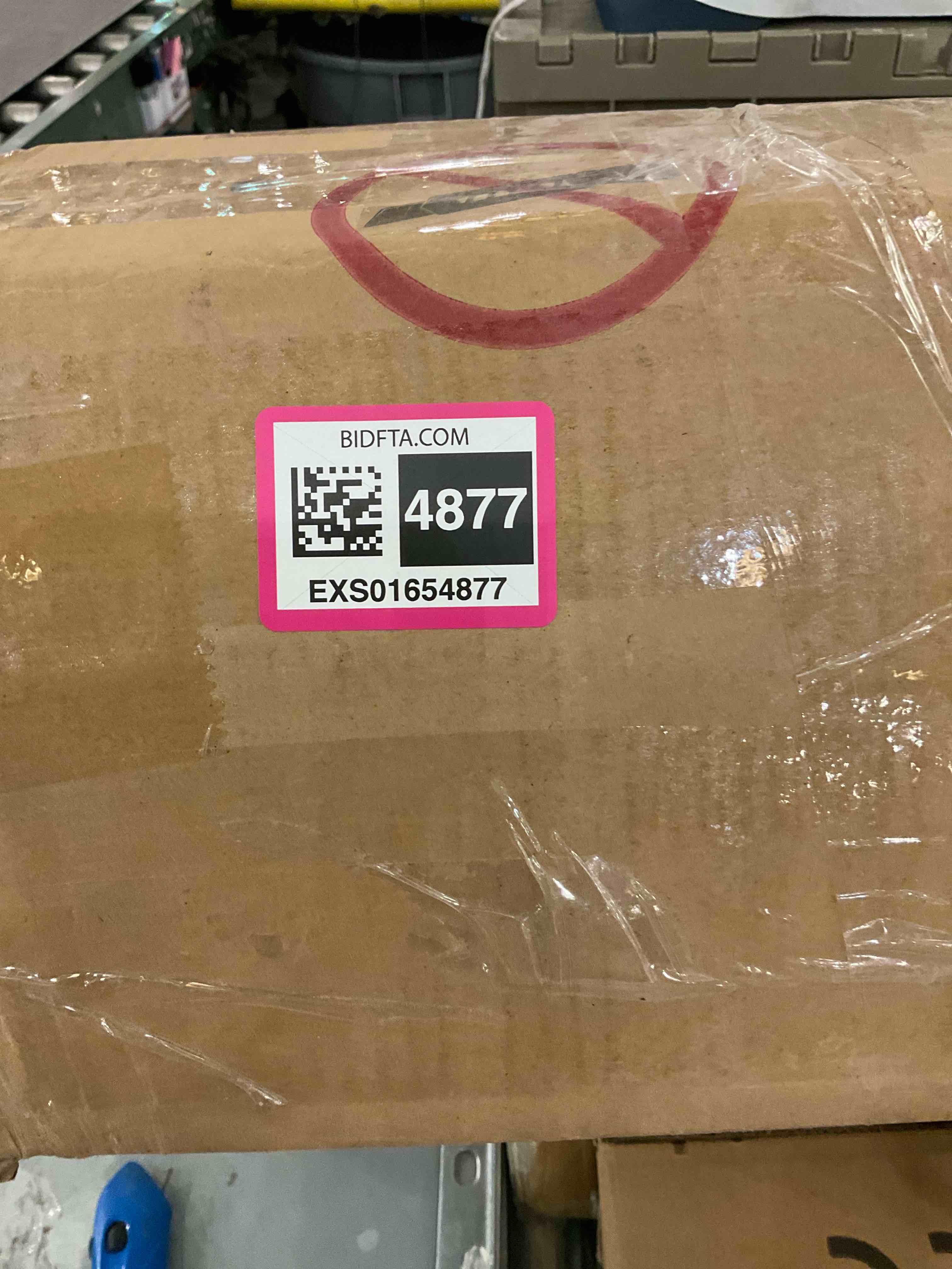 https://s3.amazonaws.com/lotting-images-prod/BargainHunt/EXS01654877_1721142975190.jpeg