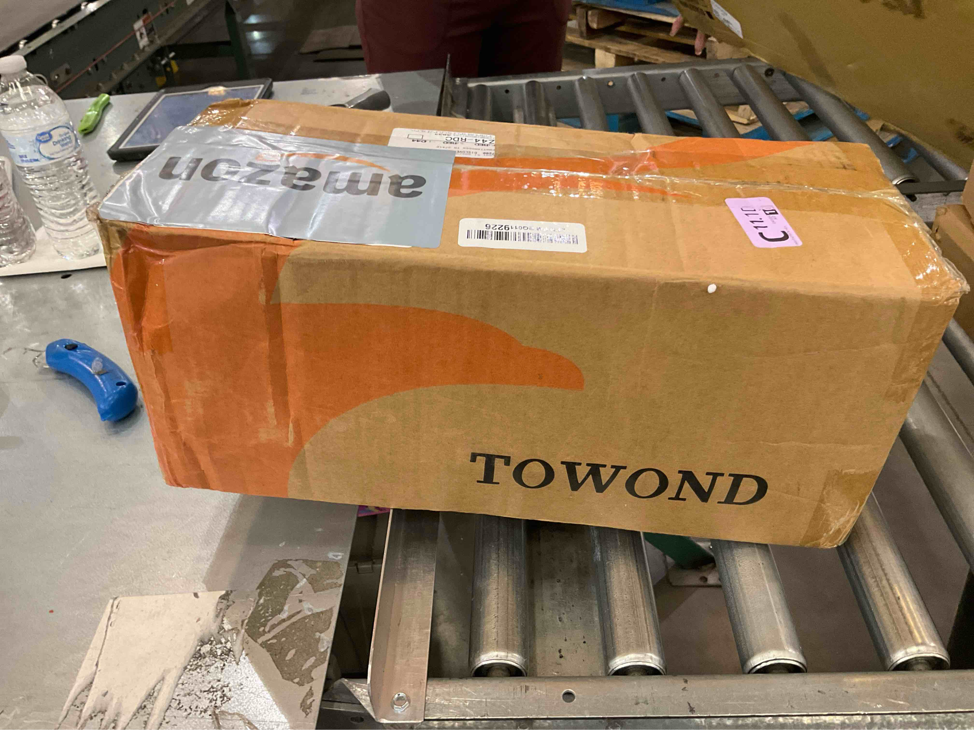 Phansthy Industrial Wall Sconce Light 1-Light Black Sconce with 5.5 Inches Dome Clear Glass Shade