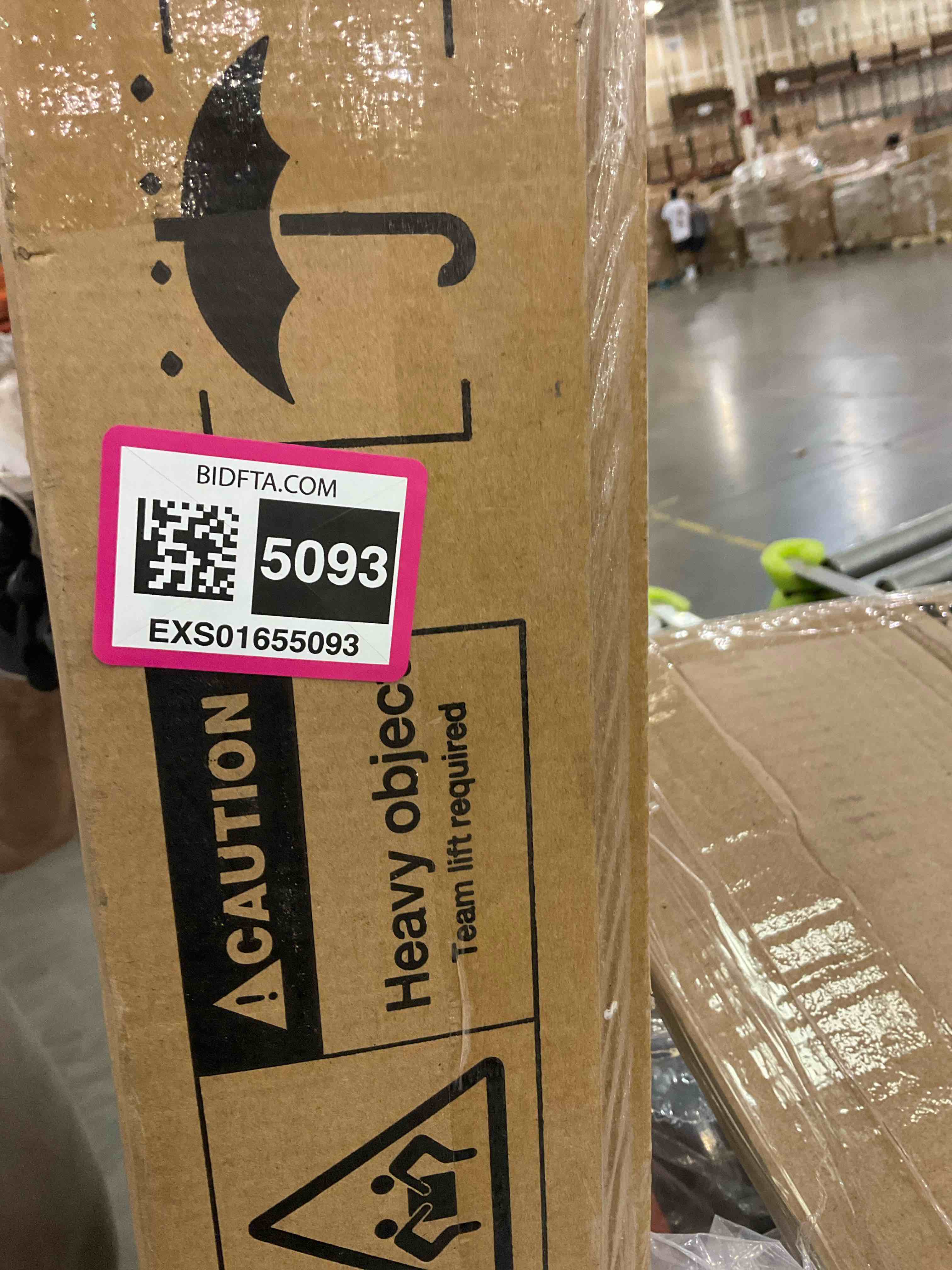 https://s3.amazonaws.com/lotting-images-prod/BargainHunt/EXS01655093_1720018656028.jpeg