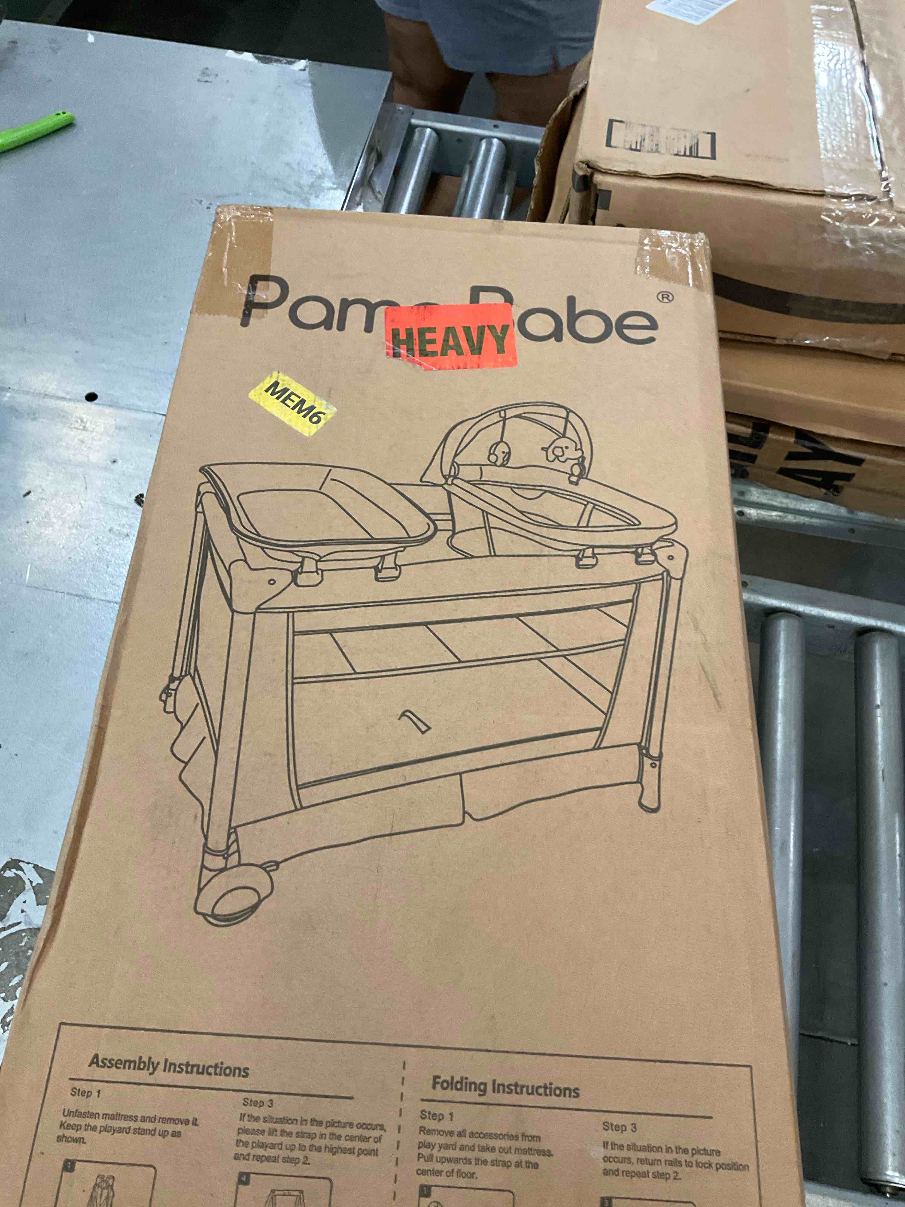 https://s3.amazonaws.com/lotting-images-prod/BargainHunt/EXS01655323_1721054242352.jpeg