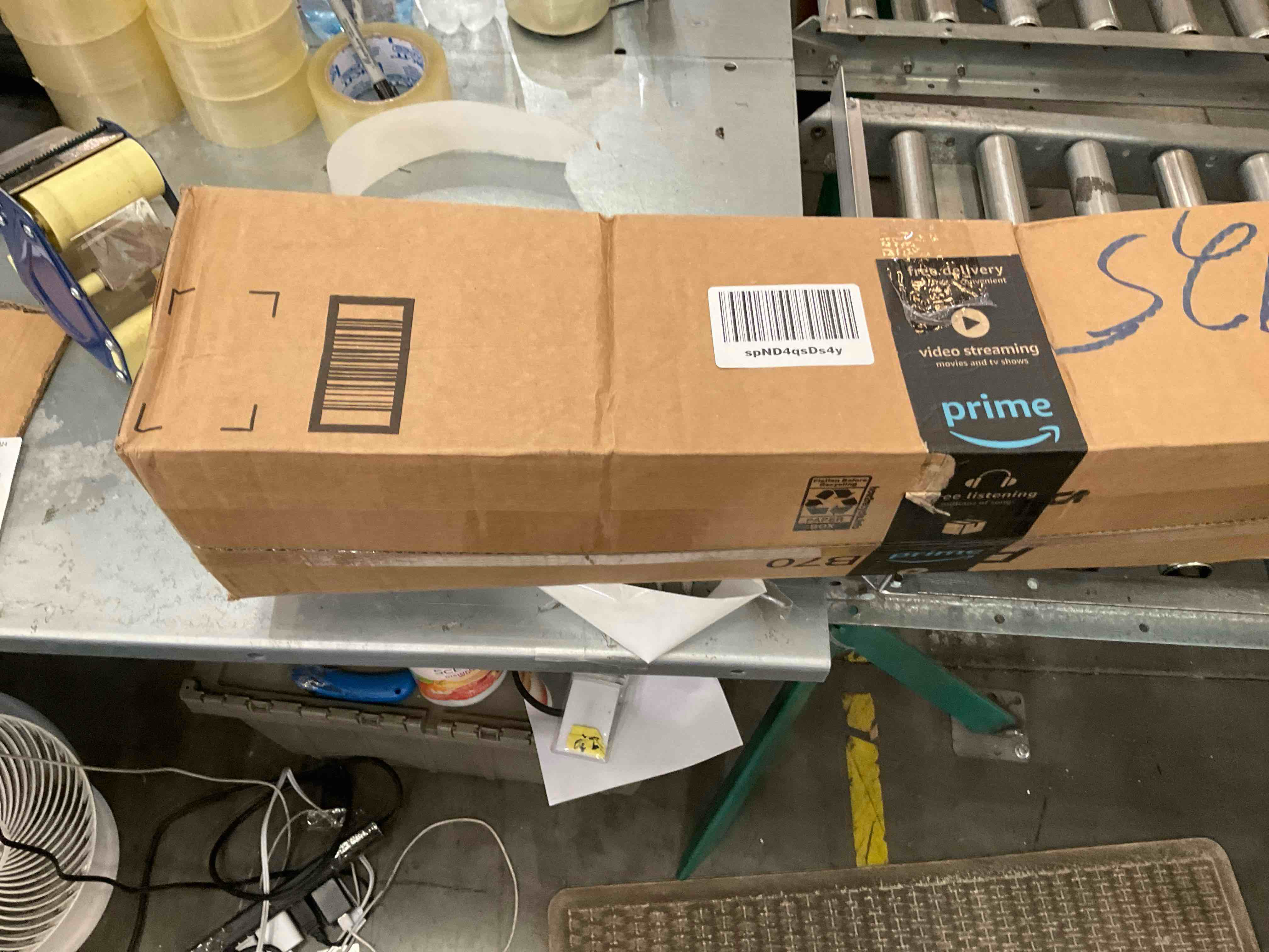 https://s3.amazonaws.com/lotting-images-prod/BargainHunt/EXS01655339_1721061966213.jpeg