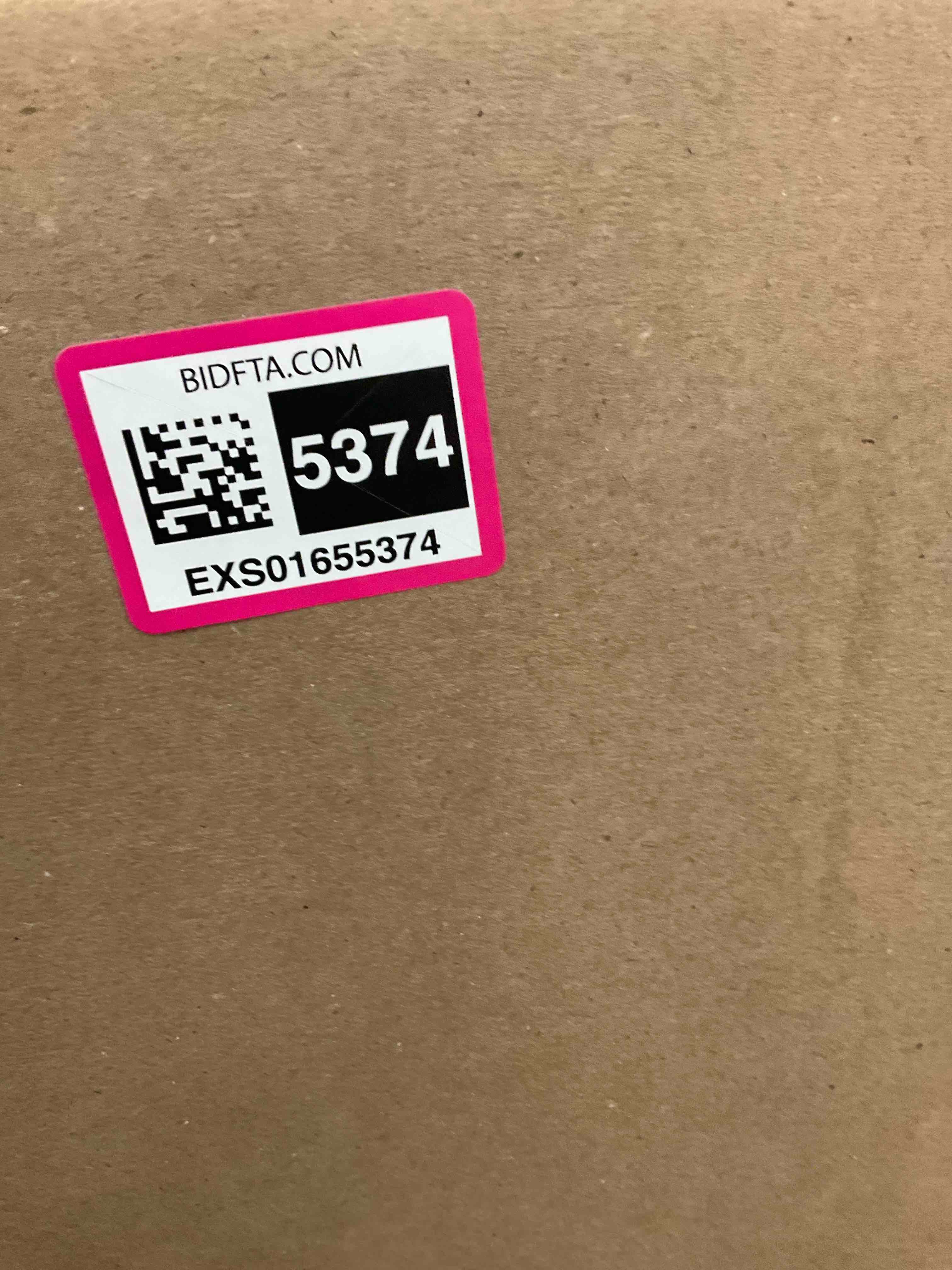 https://s3.amazonaws.com/lotting-images-prod/BargainHunt/EXS01655374_1721929581441.jpeg