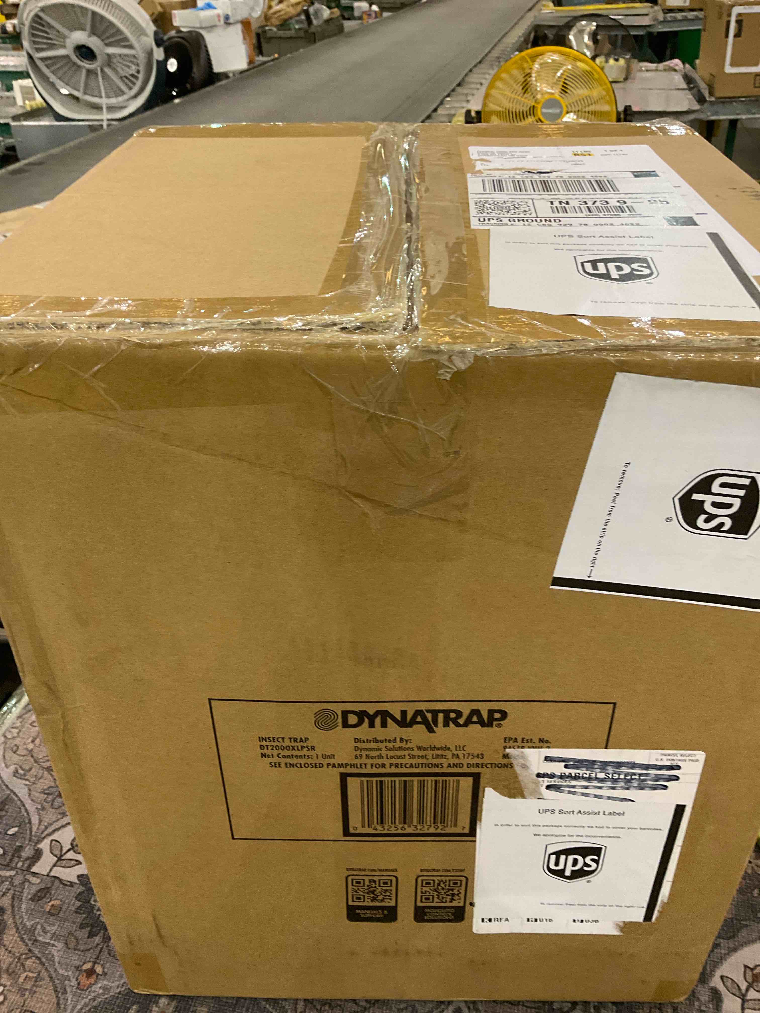 https://s3.amazonaws.com/lotting-images-prod/BargainHunt/EXS01655760_1719930095805.jpeg