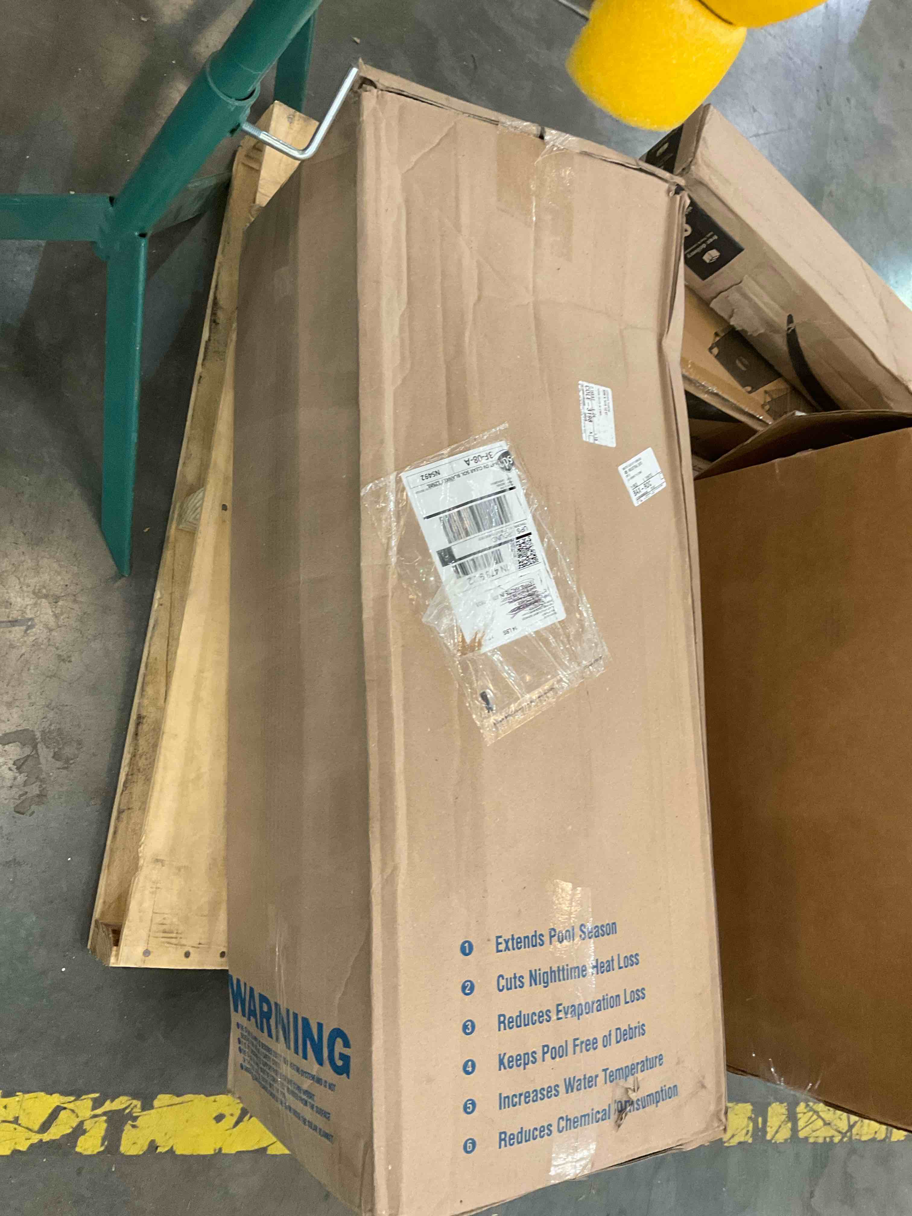 https://s3.amazonaws.com/lotting-images-prod/BargainHunt/EXS01655799_1719942386164.jpeg