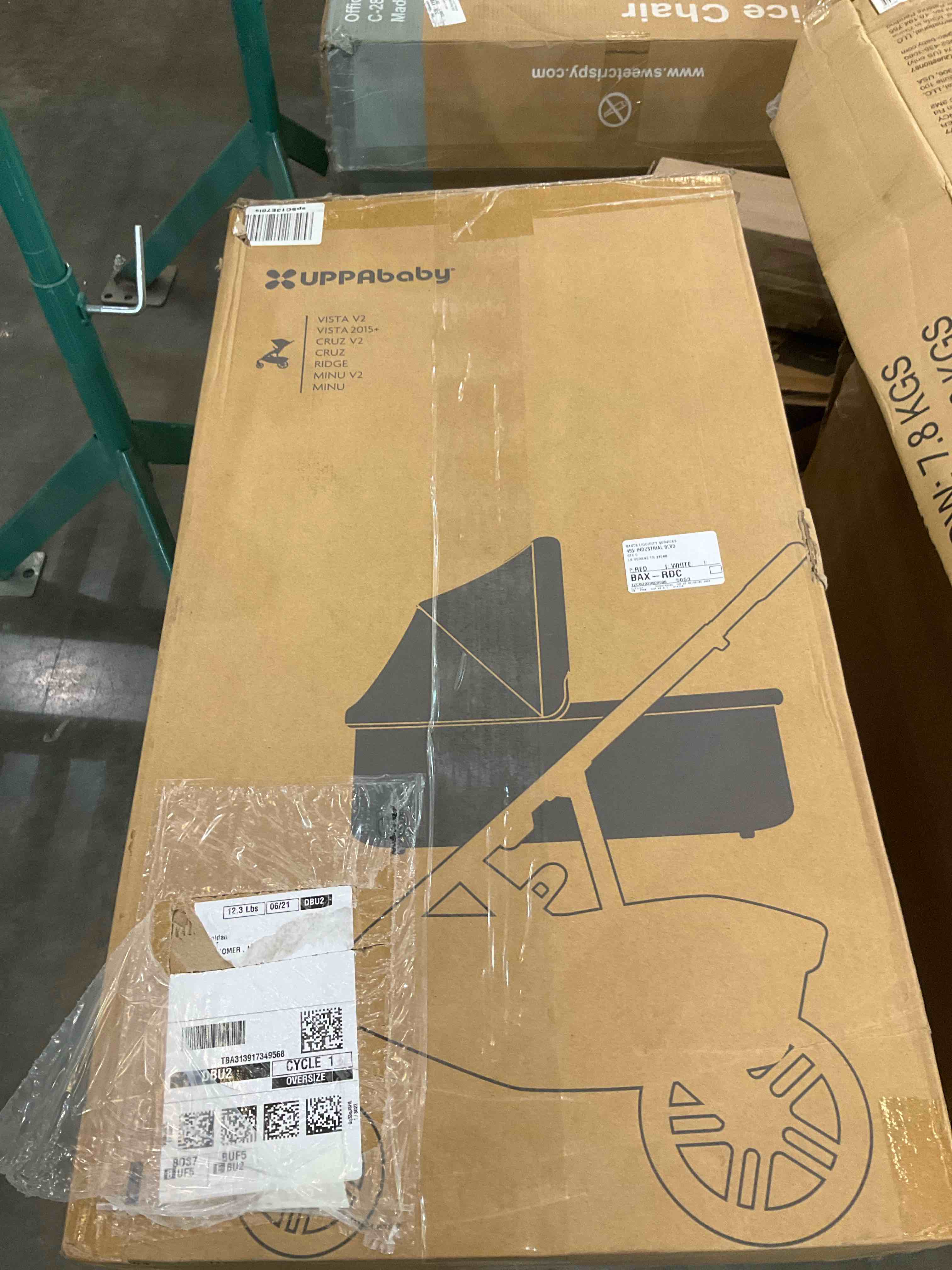 https://s3.amazonaws.com/lotting-images-prod/BargainHunt/EXS01655800_1719941903516.jpeg