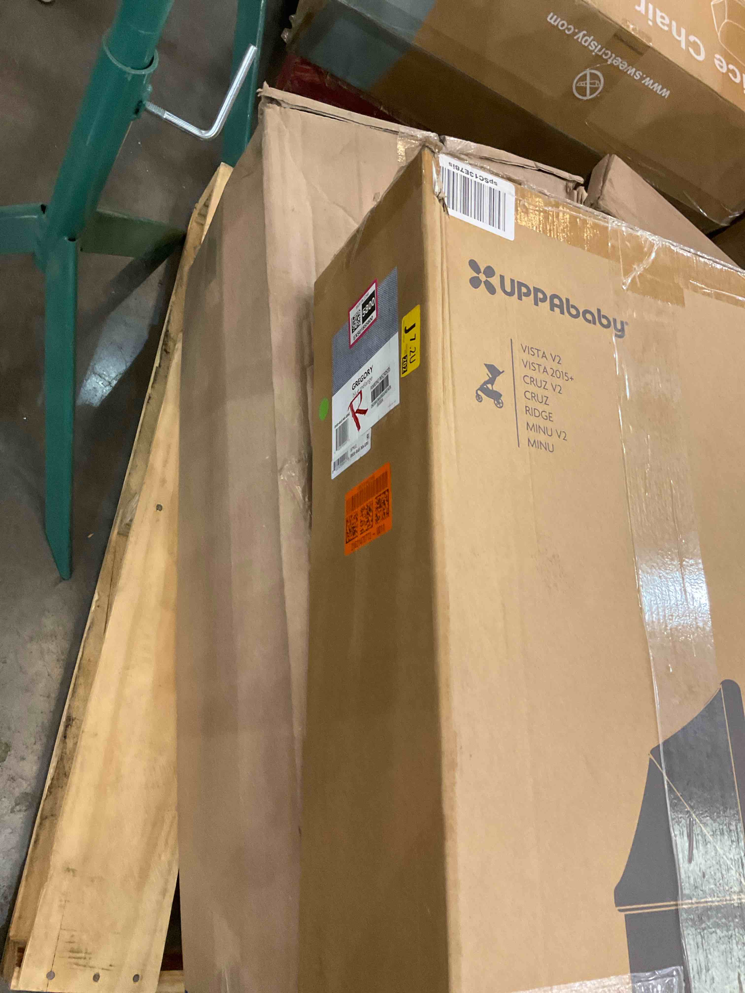 https://s3.amazonaws.com/lotting-images-prod/BargainHunt/EXS01655800_1719941912660.jpeg