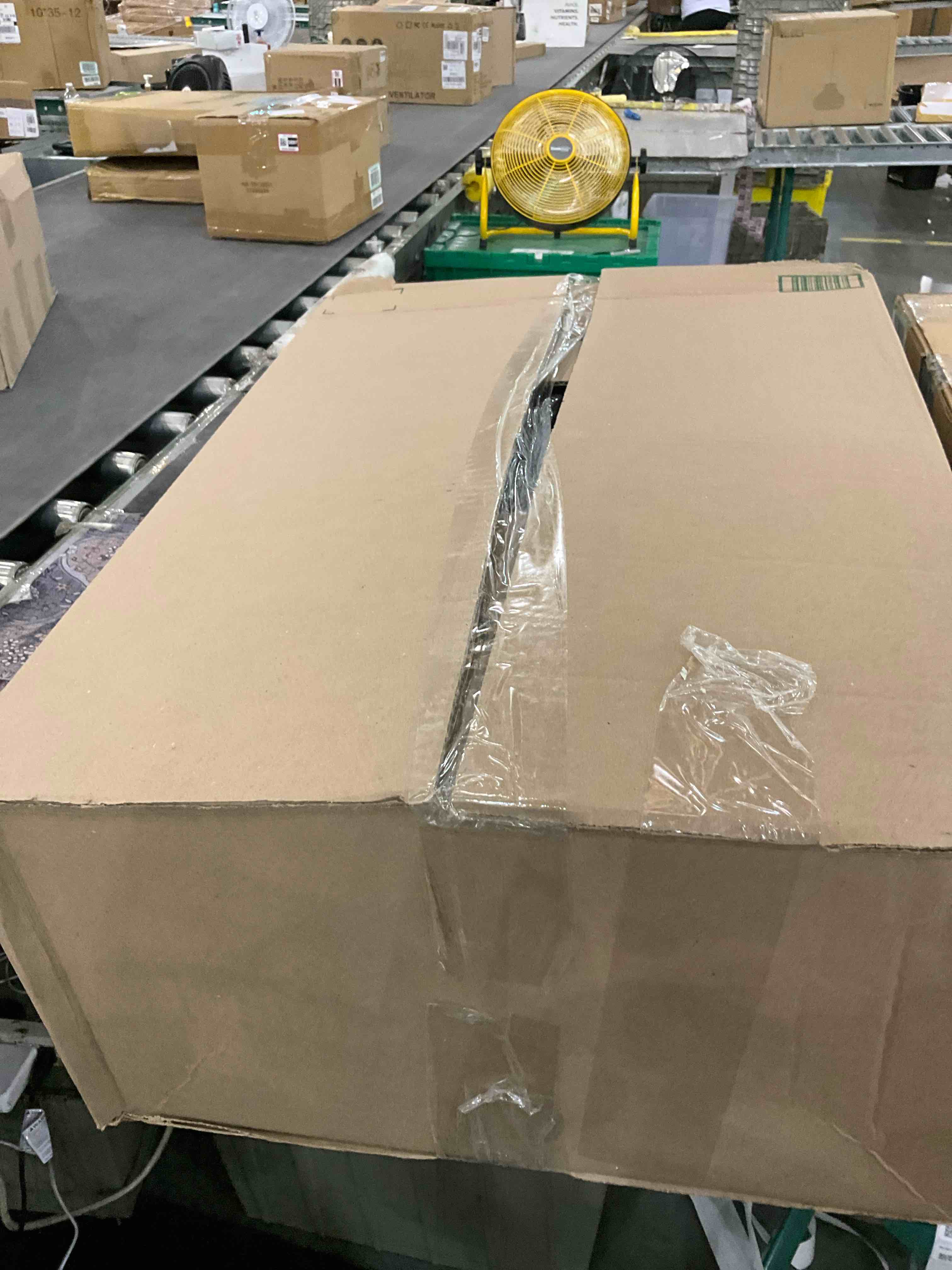 https://s3.amazonaws.com/lotting-images-prod/BargainHunt/EXS01655898_1720448725494.jpeg