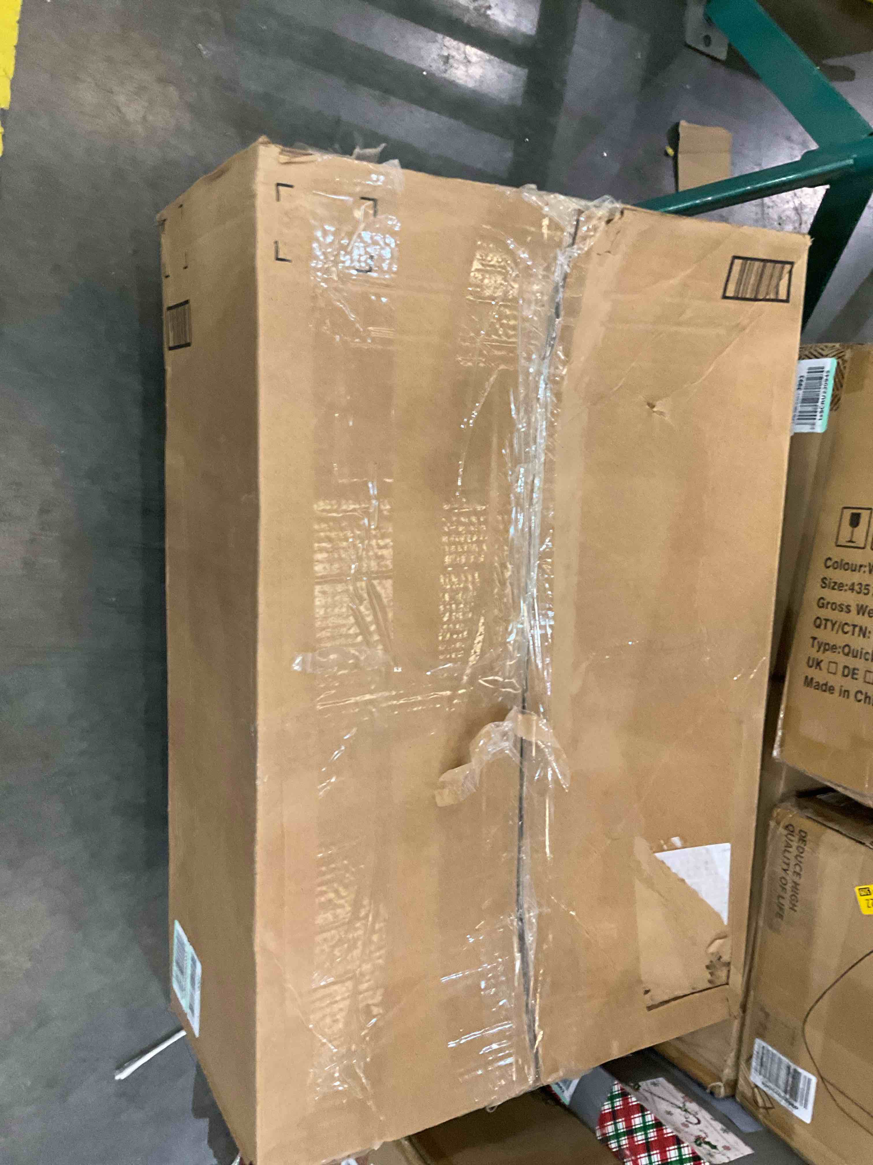 https://s3.amazonaws.com/lotting-images-prod/BargainHunt/EXS01655934_1720453838677.jpeg