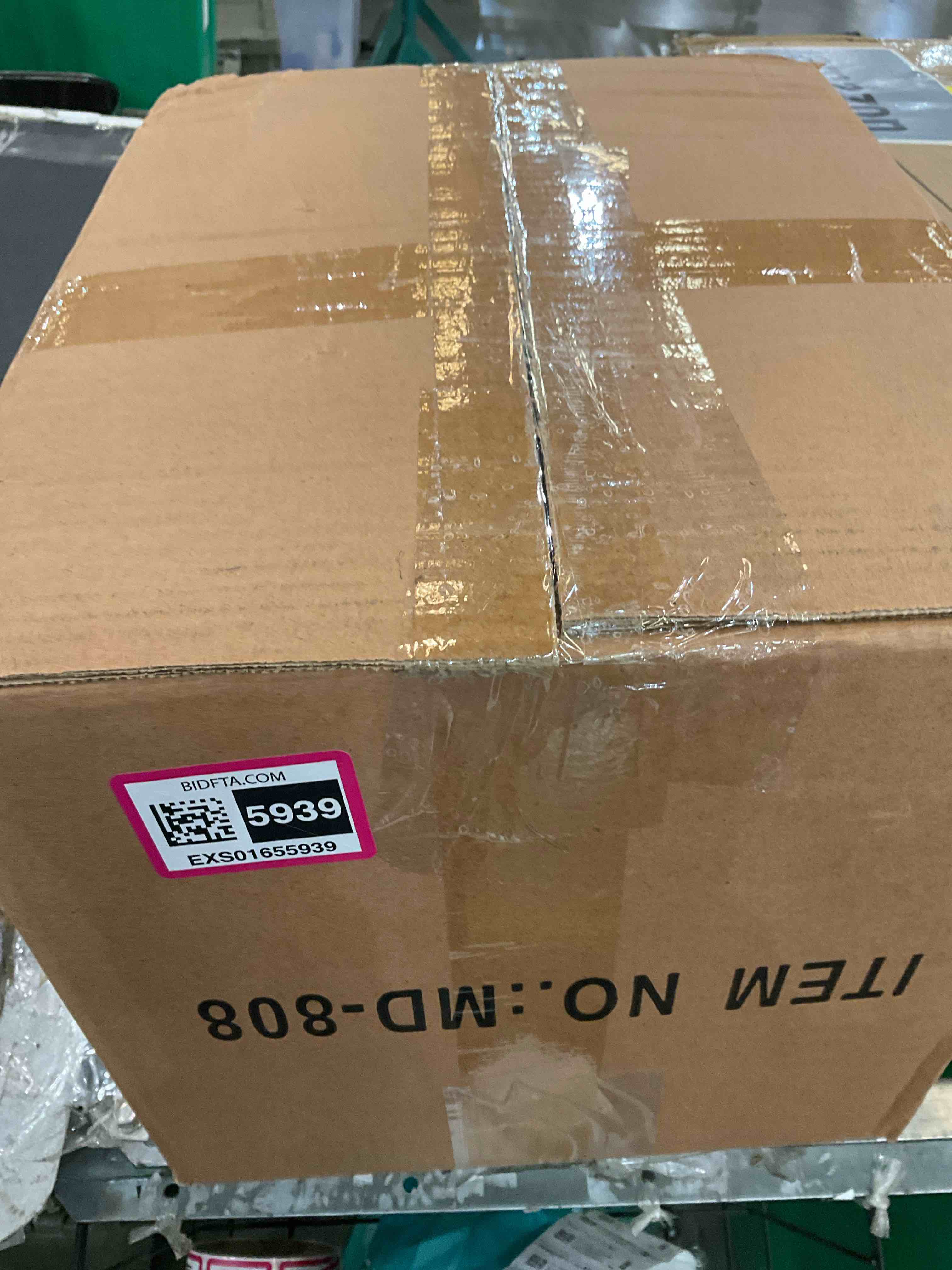 https://s3.amazonaws.com/lotting-images-prod/BargainHunt/EXS01655939_1720457468664.jpeg