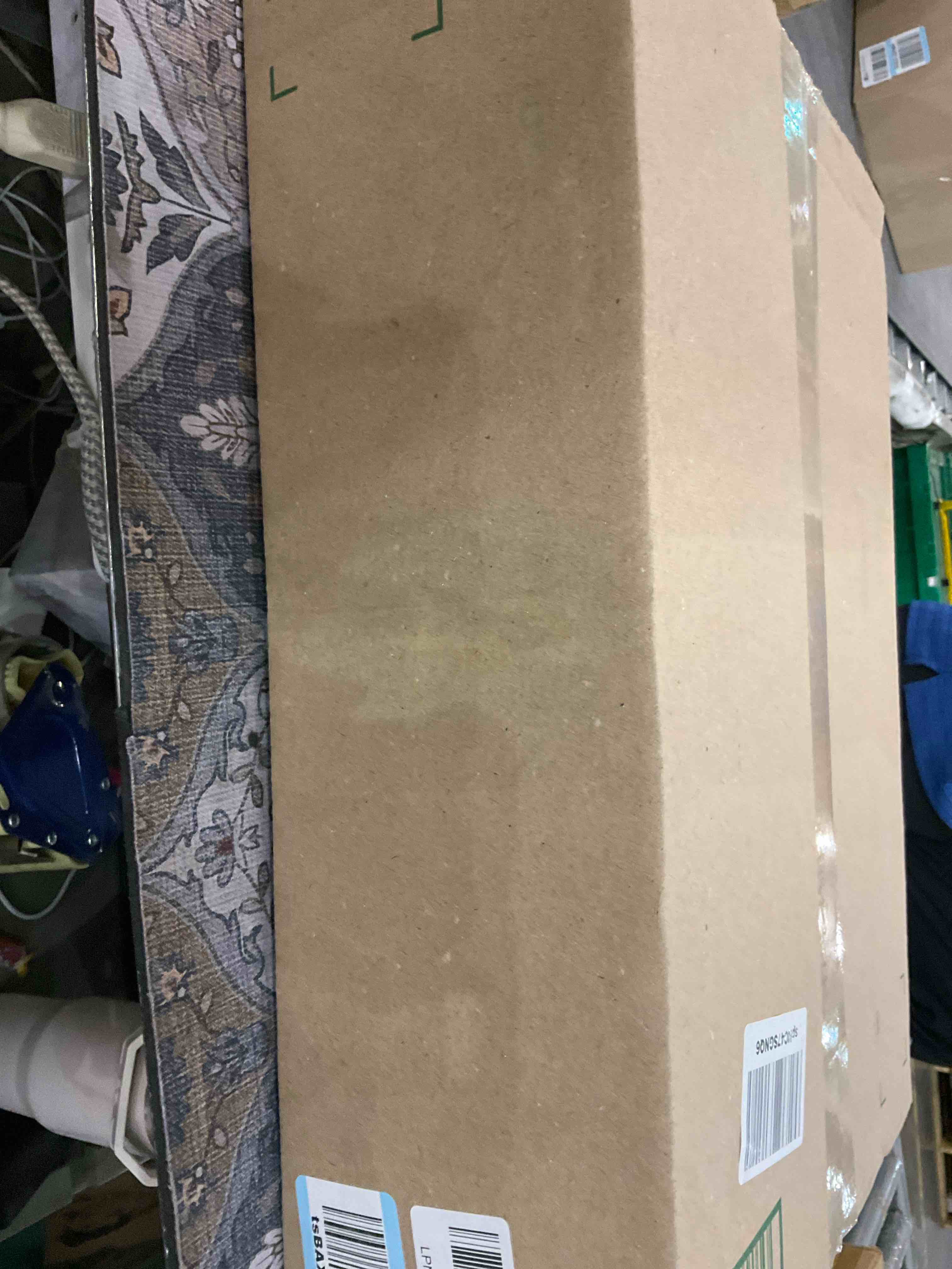 https://s3.amazonaws.com/lotting-images-prod/BargainHunt/EXS01655978_1720525321557.jpeg