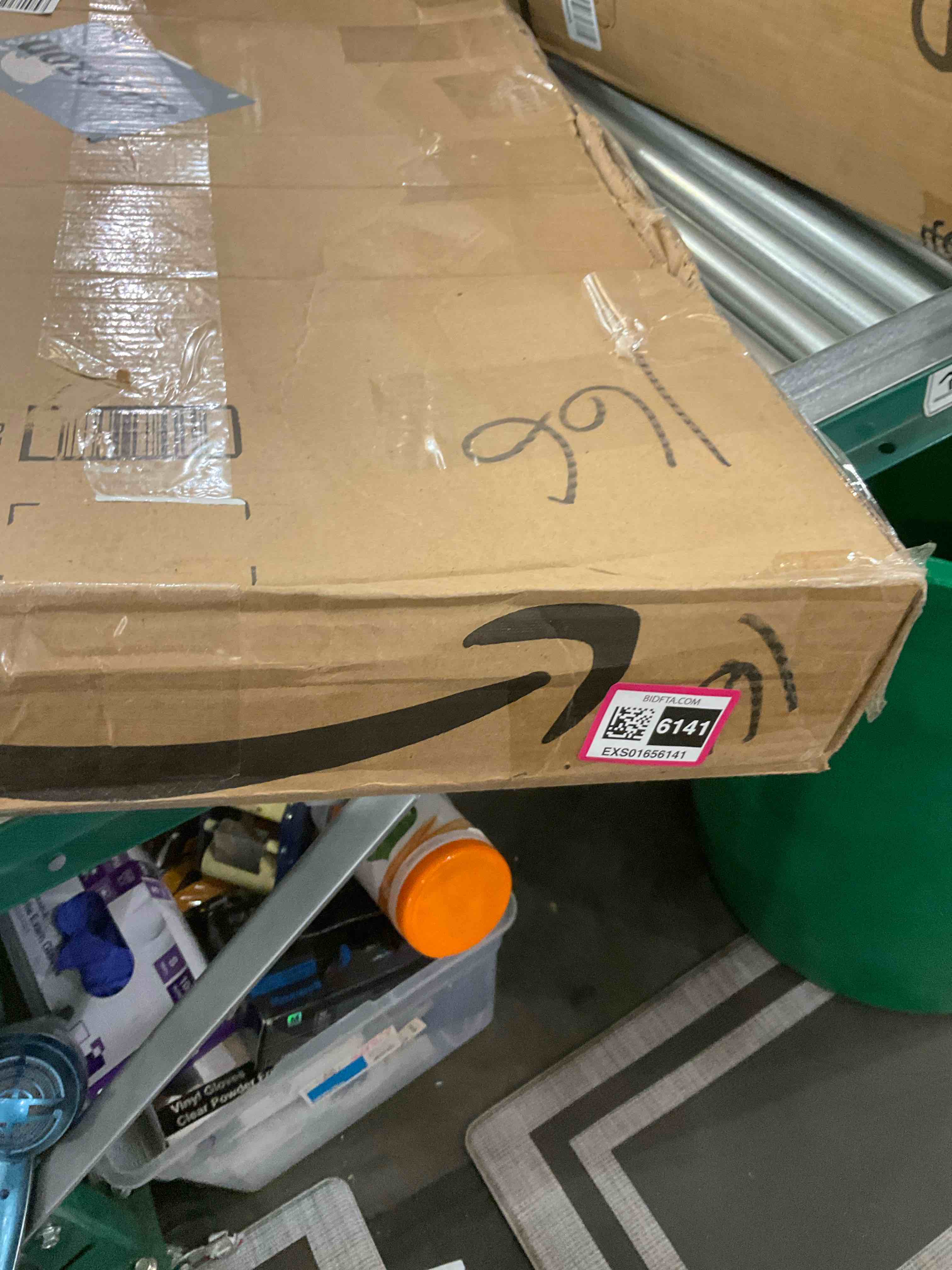 https://s3.amazonaws.com/lotting-images-prod/BargainHunt/EXS01656141_1719945353778.jpeg