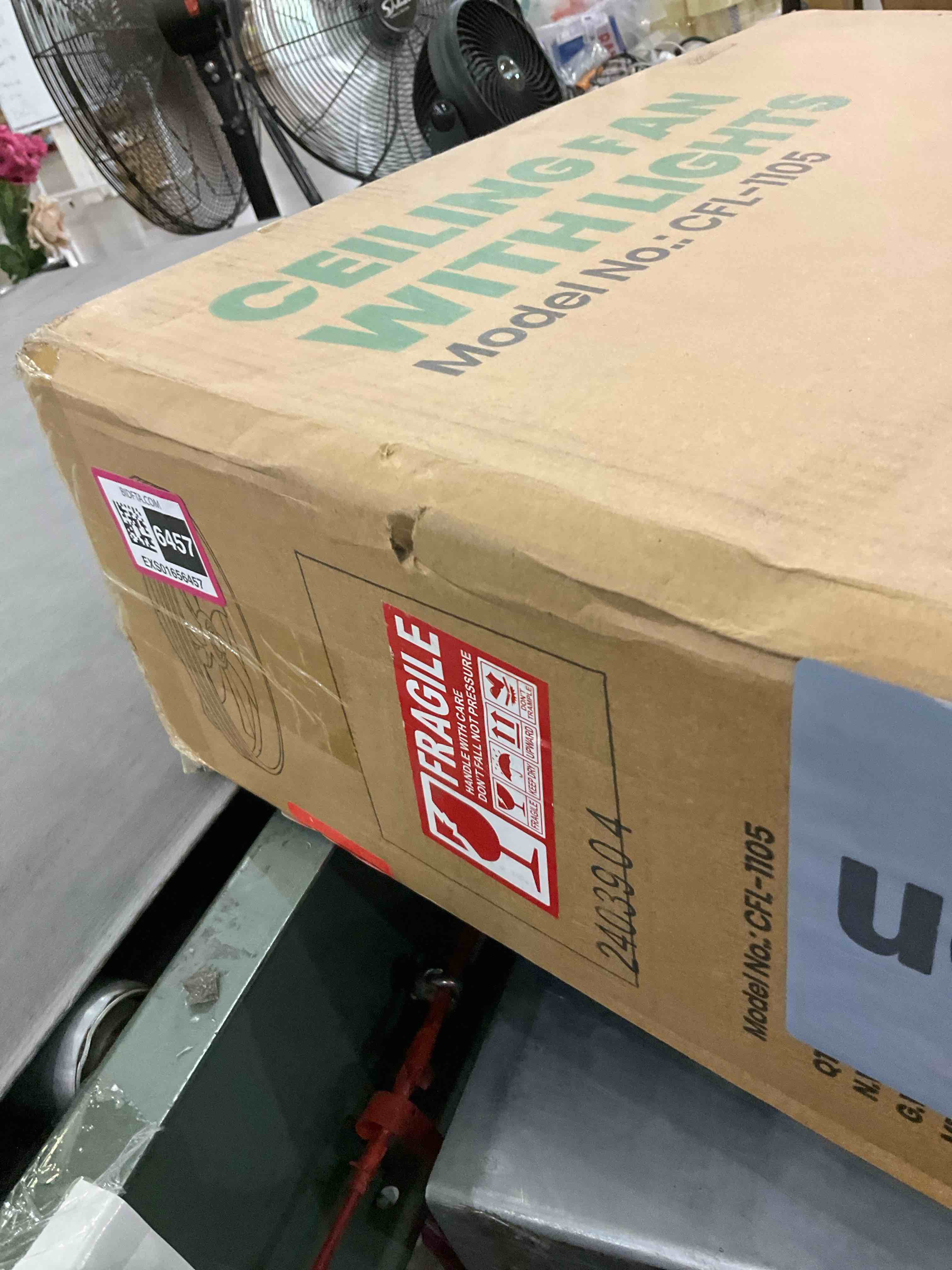 https://s3.amazonaws.com/lotting-images-prod/BargainHunt/EXS01656457_1720449408789.jpeg