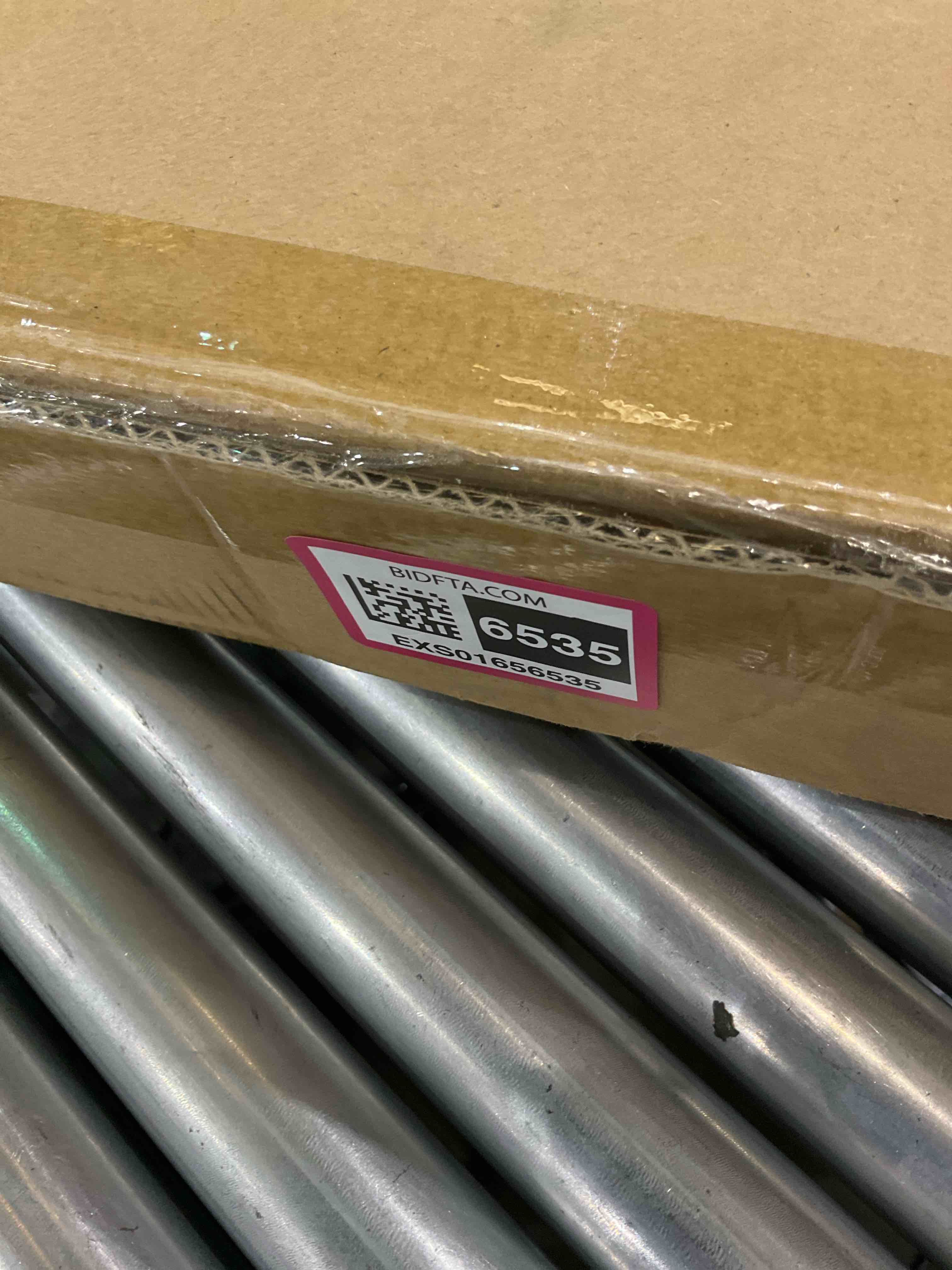 https://s3.amazonaws.com/lotting-images-prod/BargainHunt/EXS01656535_1719923453527.jpeg