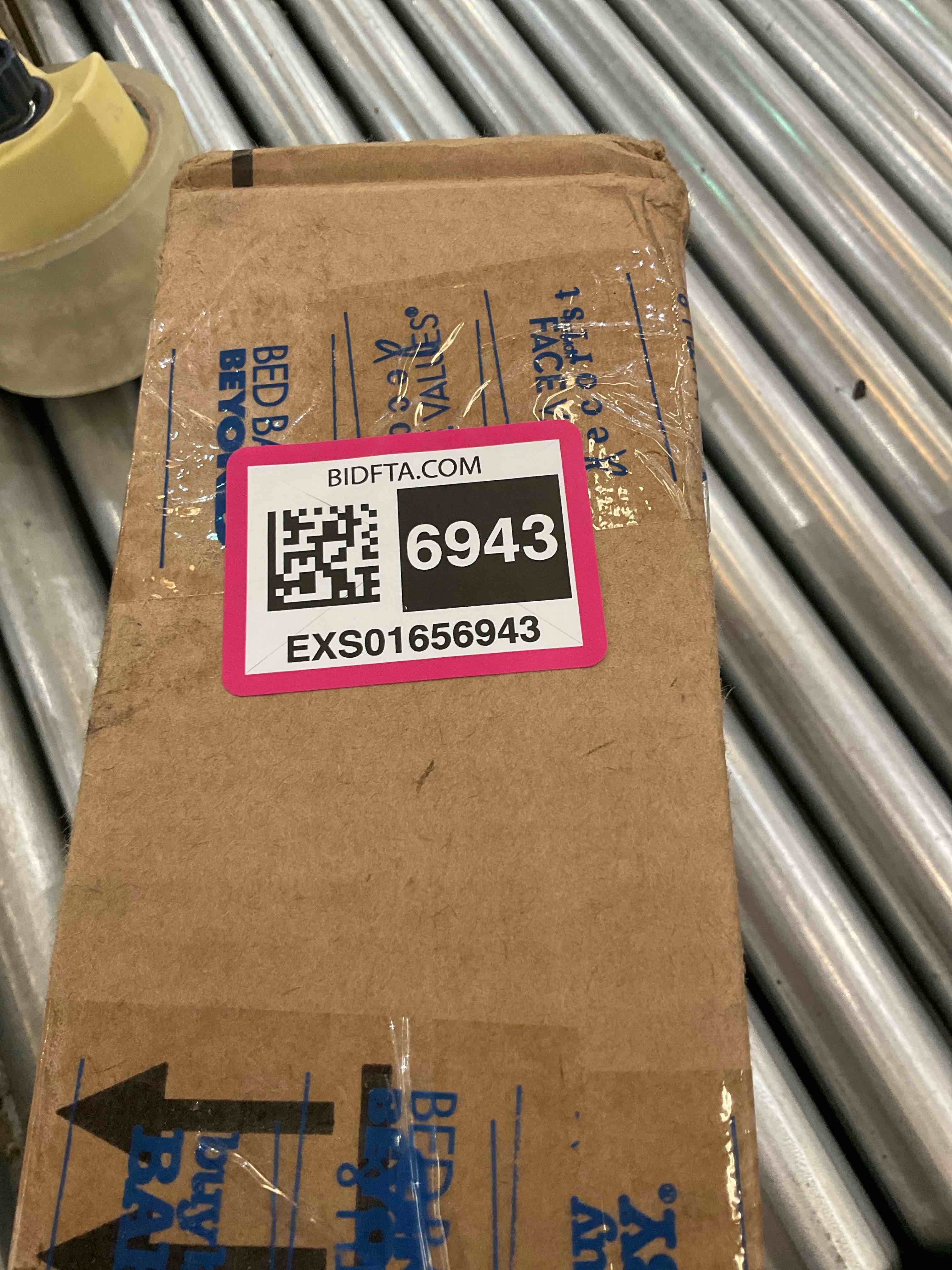 https://s3.amazonaws.com/lotting-images-prod/BargainHunt/EXS01656943_1720537391665.jpeg