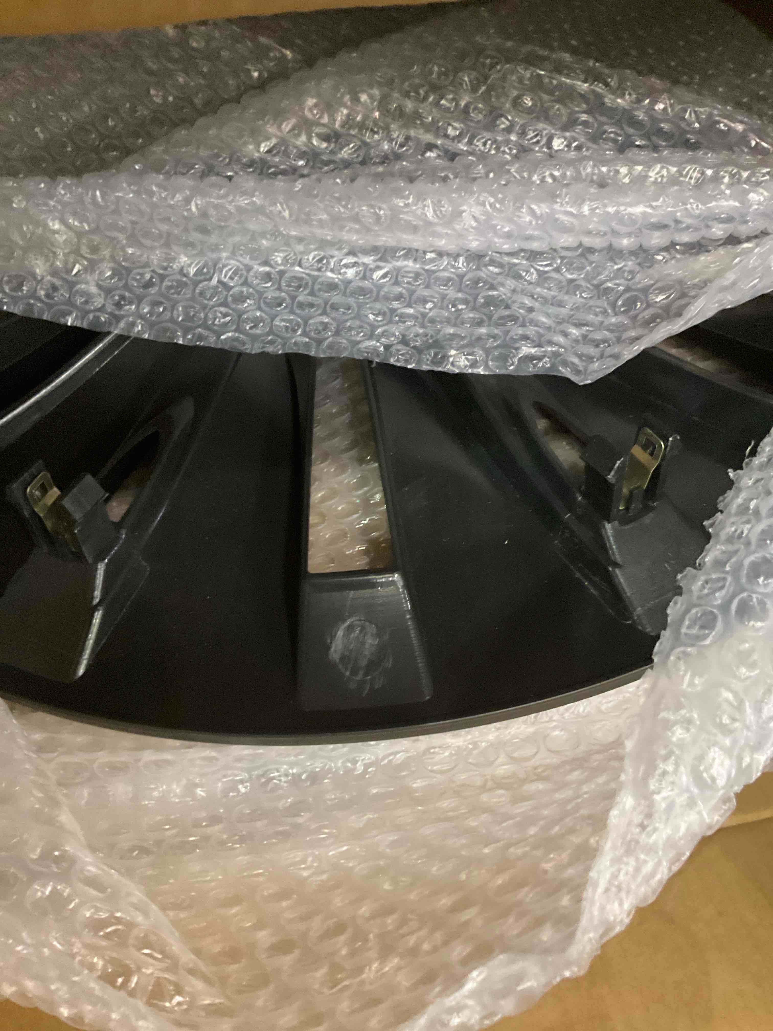 https://s3.amazonaws.com/lotting-images-prod/BargainHunt/EXS01657046_1721667250390.jpeg