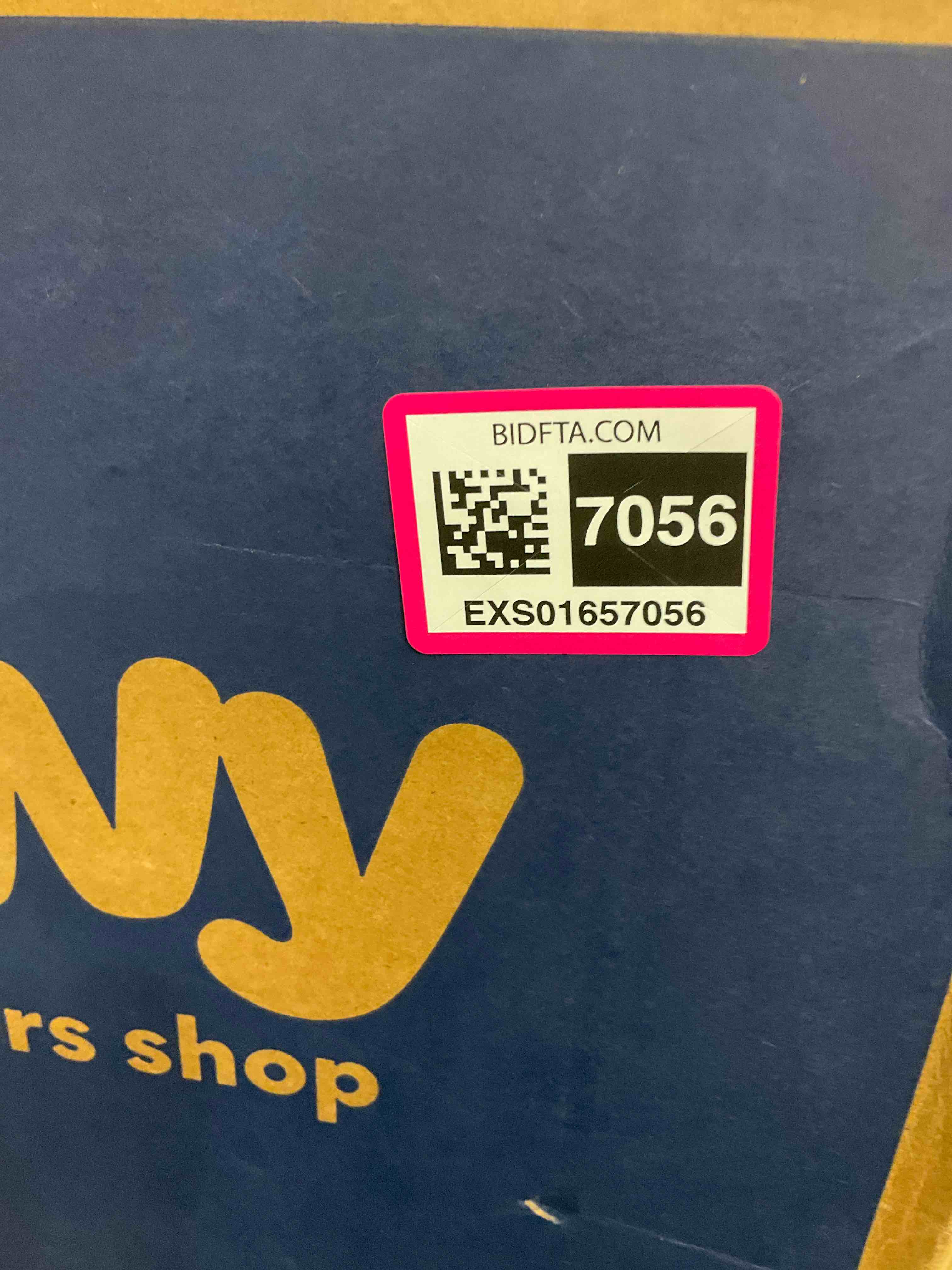 https://s3.amazonaws.com/lotting-images-prod/BargainHunt/EXS01657056_1721669038338.jpeg