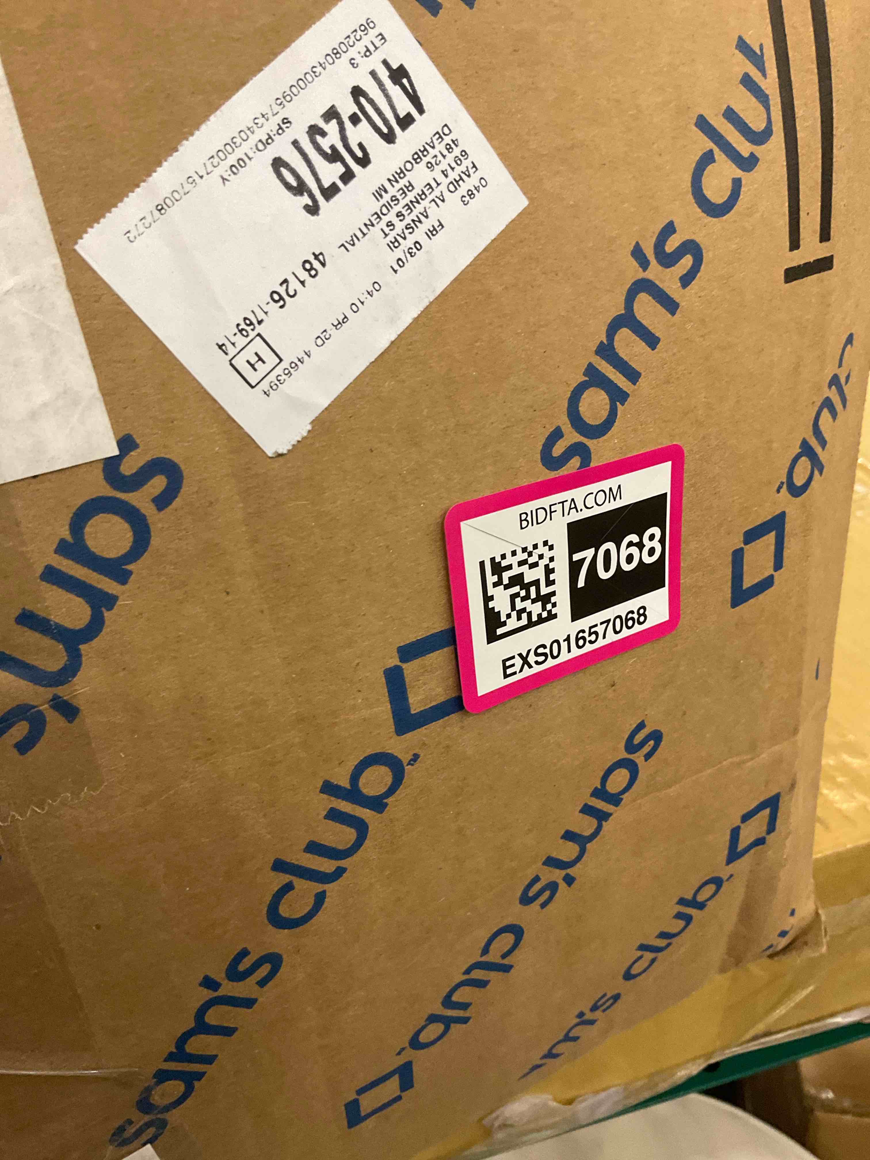 https://s3.amazonaws.com/lotting-images-prod/BargainHunt/EXS01657068_1721673621397.jpeg
