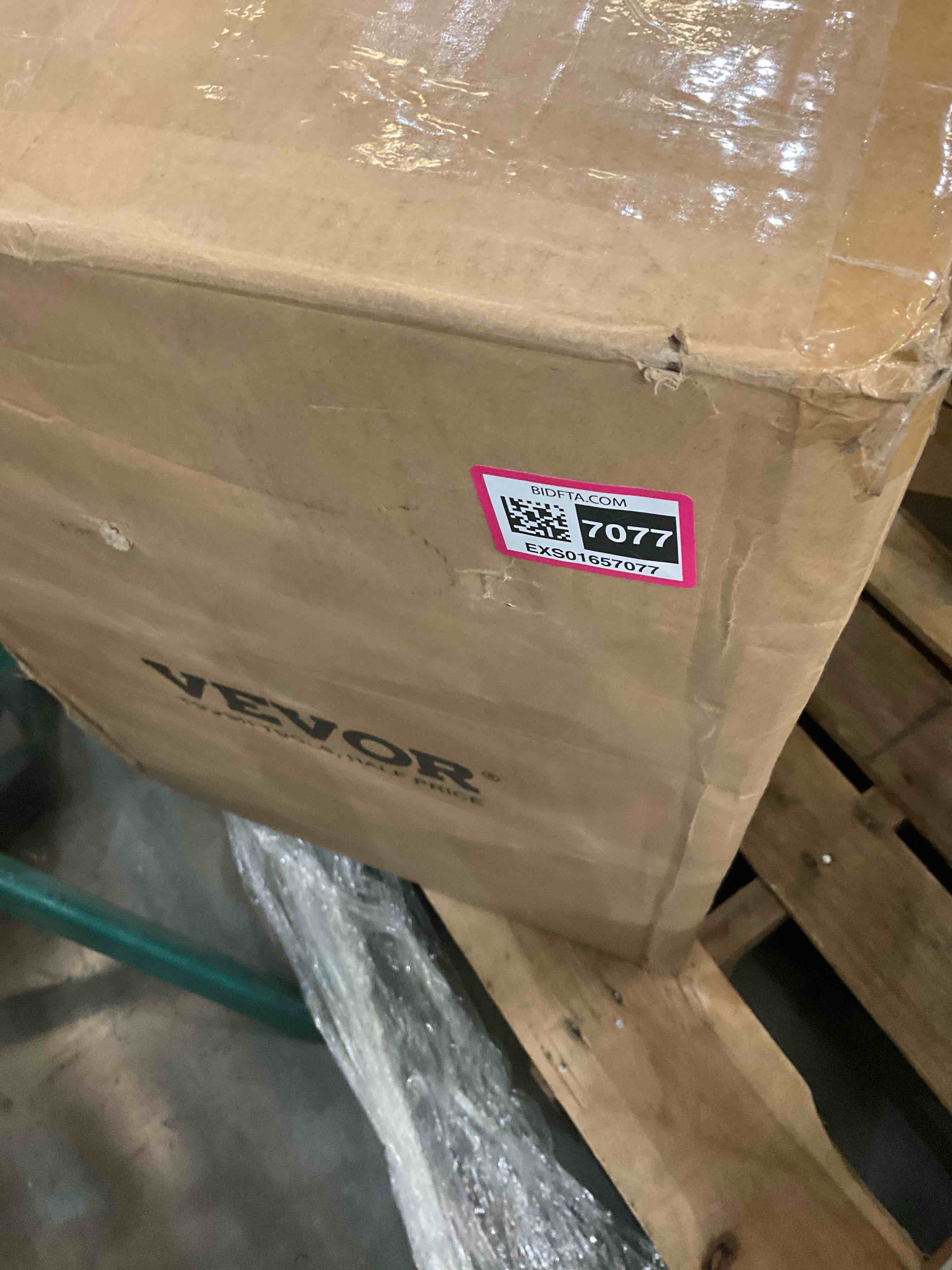 https://s3.amazonaws.com/lotting-images-prod/BargainHunt/EXS01657077_1721674953289.jpeg