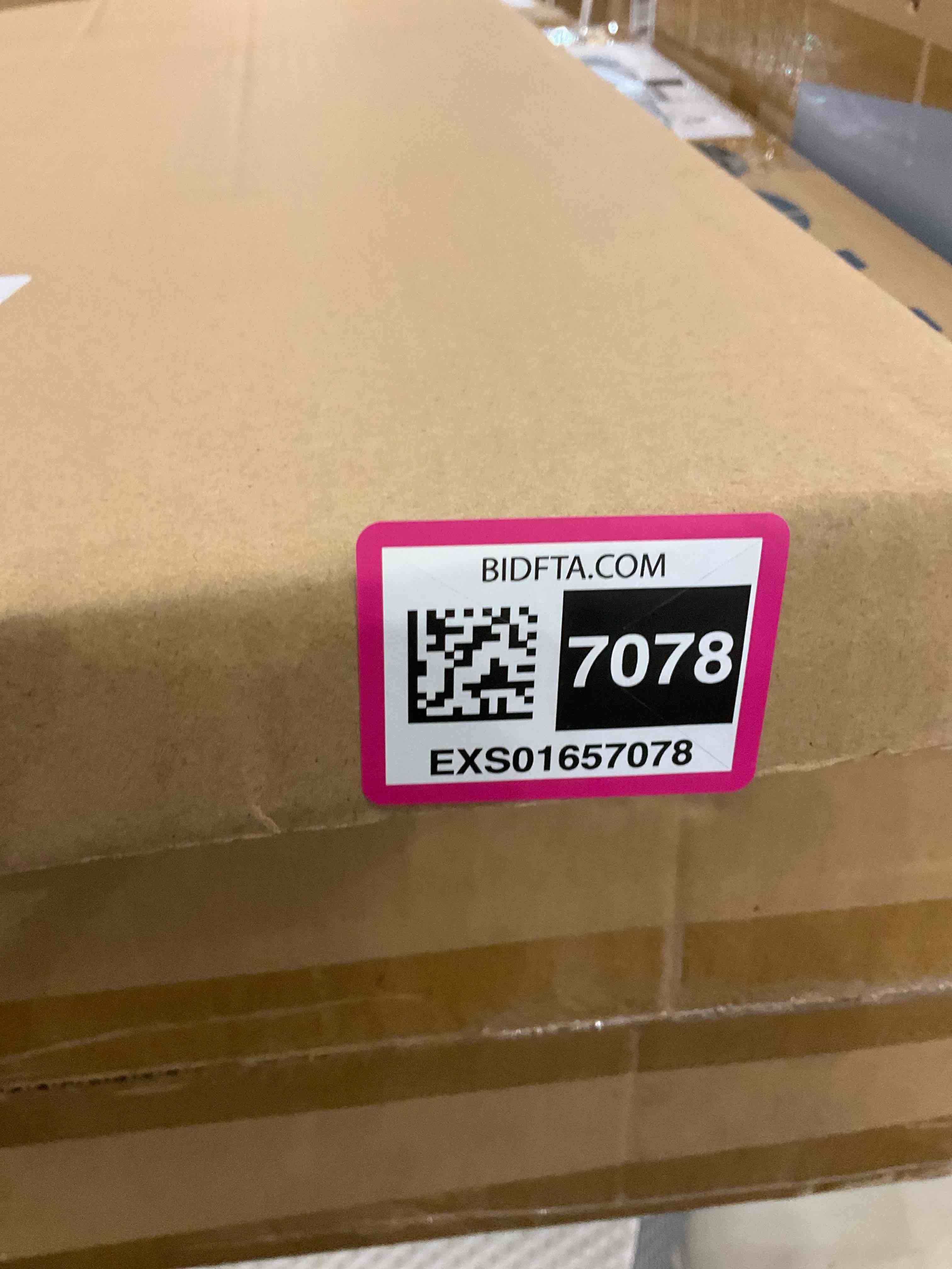 https://s3.amazonaws.com/lotting-images-prod/BargainHunt/EXS01657078_1721675237986.jpeg