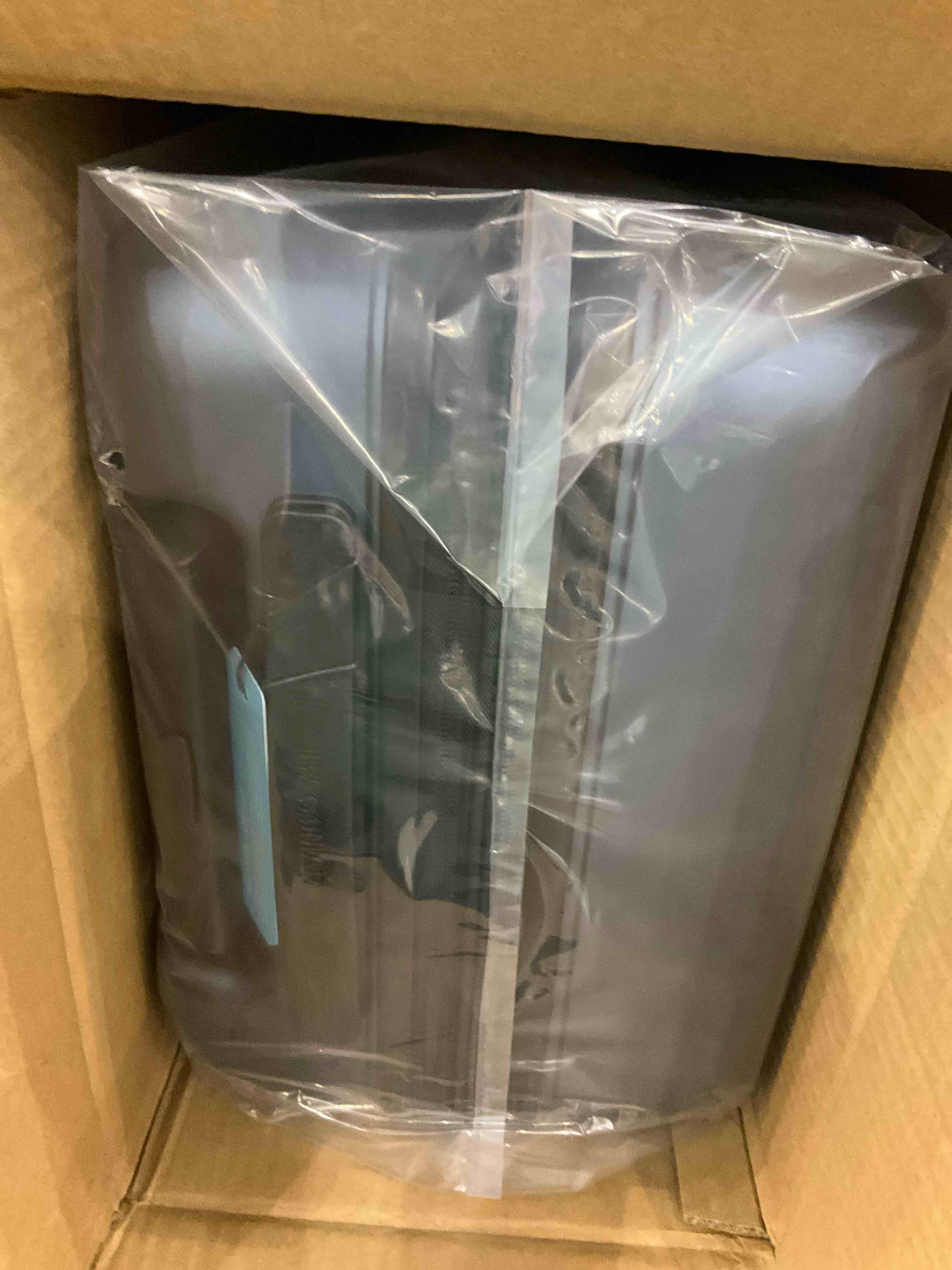https://s3.amazonaws.com/lotting-images-prod/BargainHunt/EXS01657079_1721675408264.jpeg