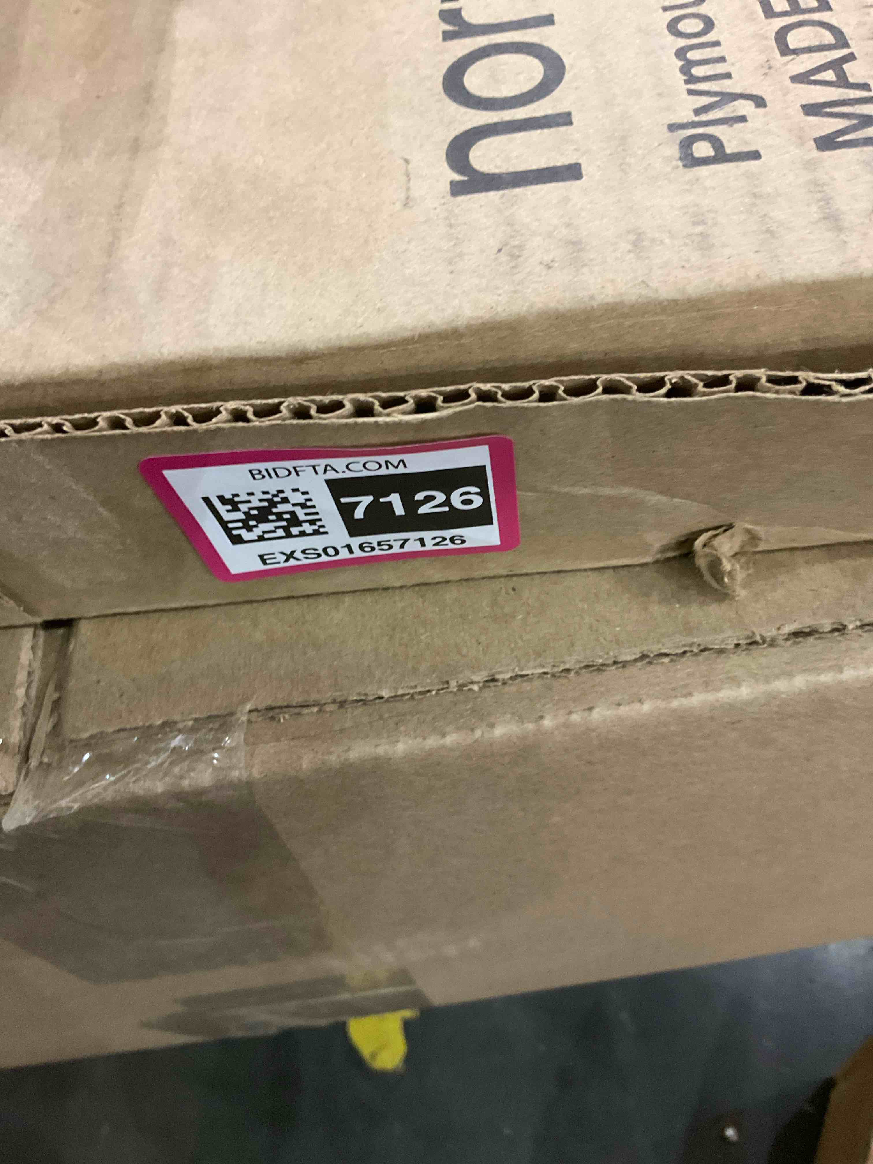 https://s3.amazonaws.com/lotting-images-prod/BargainHunt/EXS01657126_1721743205925.jpeg
