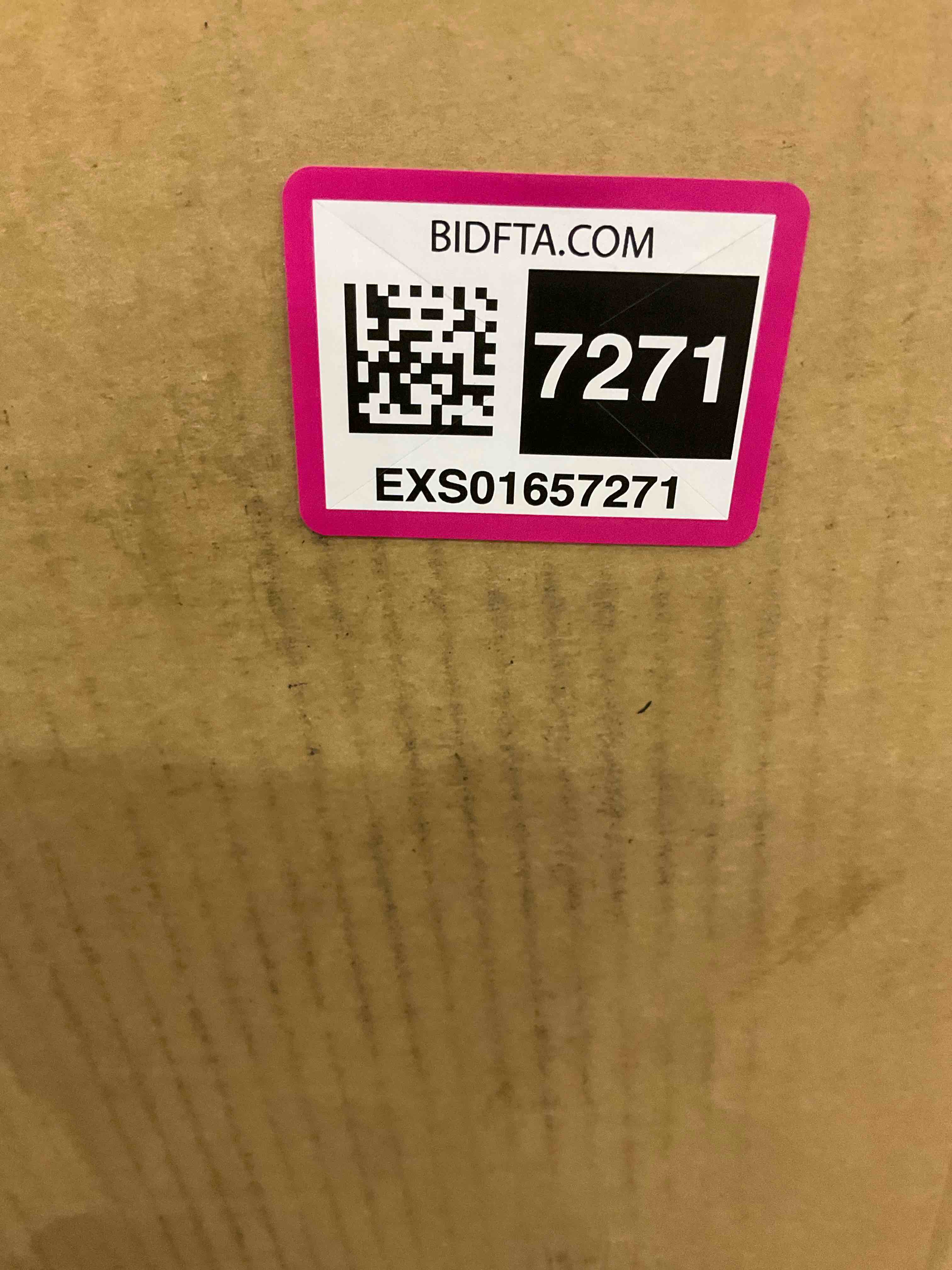 https://s3.amazonaws.com/lotting-images-prod/BargainHunt/EXS01657271_1721839460035.jpeg
