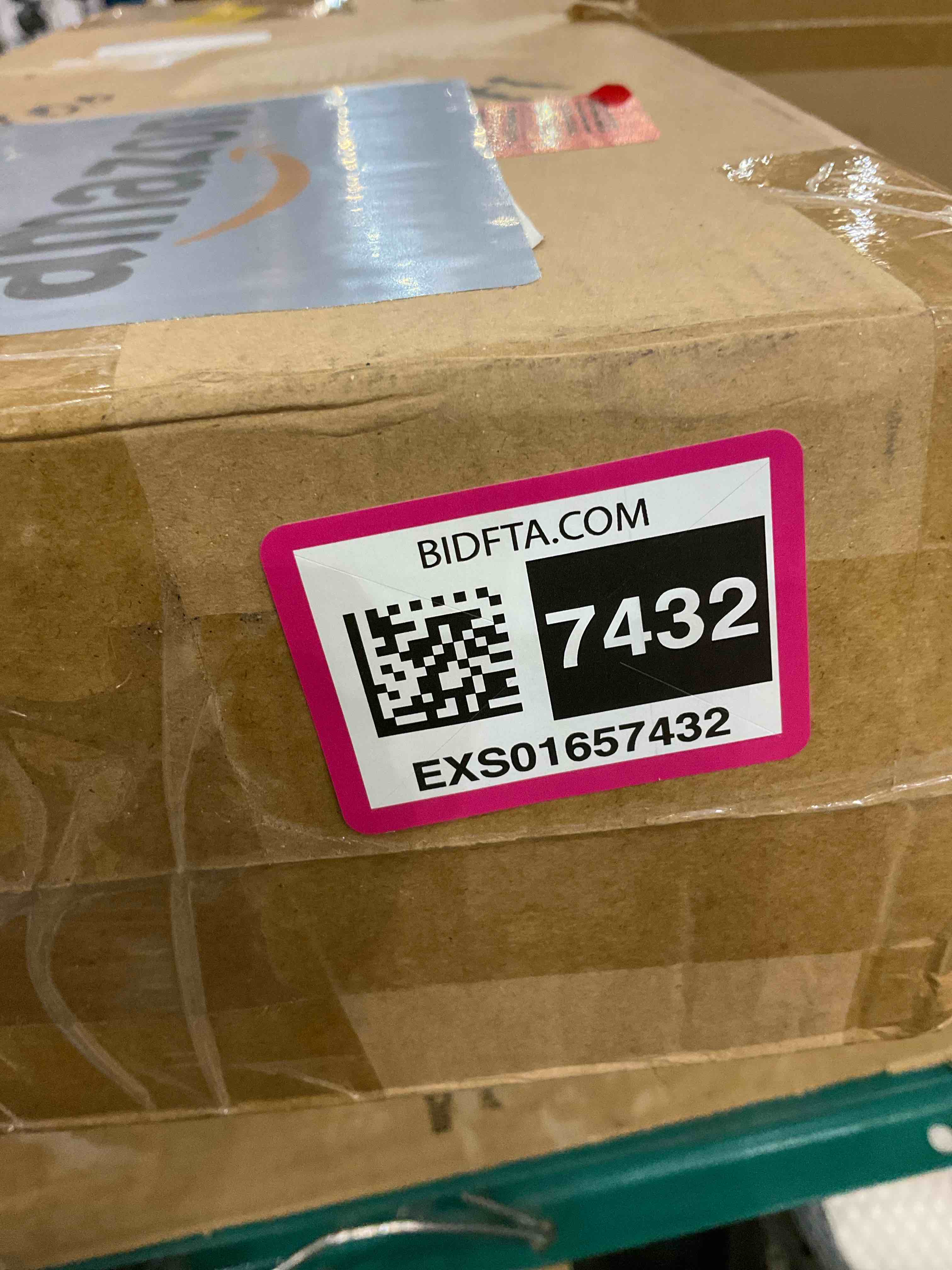 https://s3.amazonaws.com/lotting-images-prod/BargainHunt/EXS01657432_1721934243034.jpeg