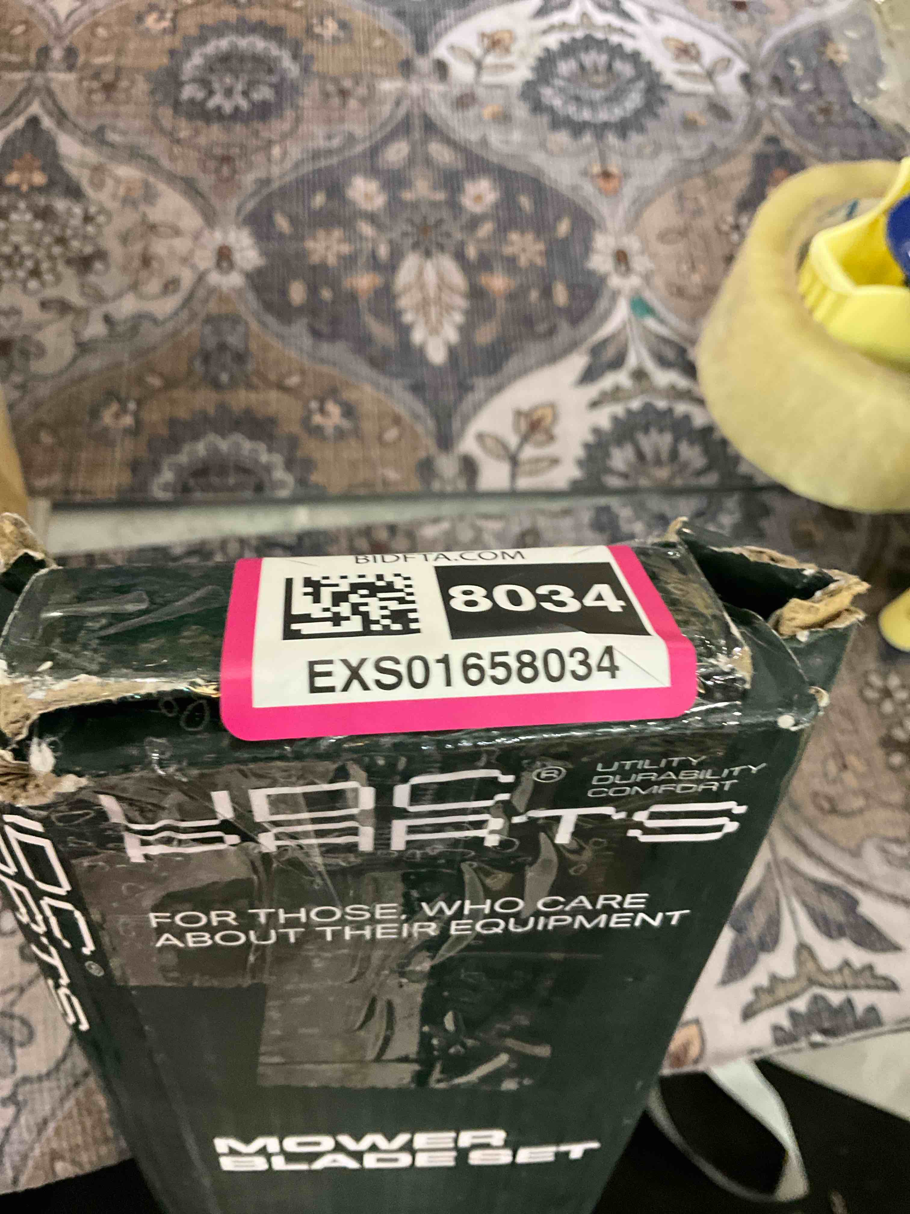 https://s3.amazonaws.com/lotting-images-prod/BargainHunt/EXS01658034_1720536123545.jpeg