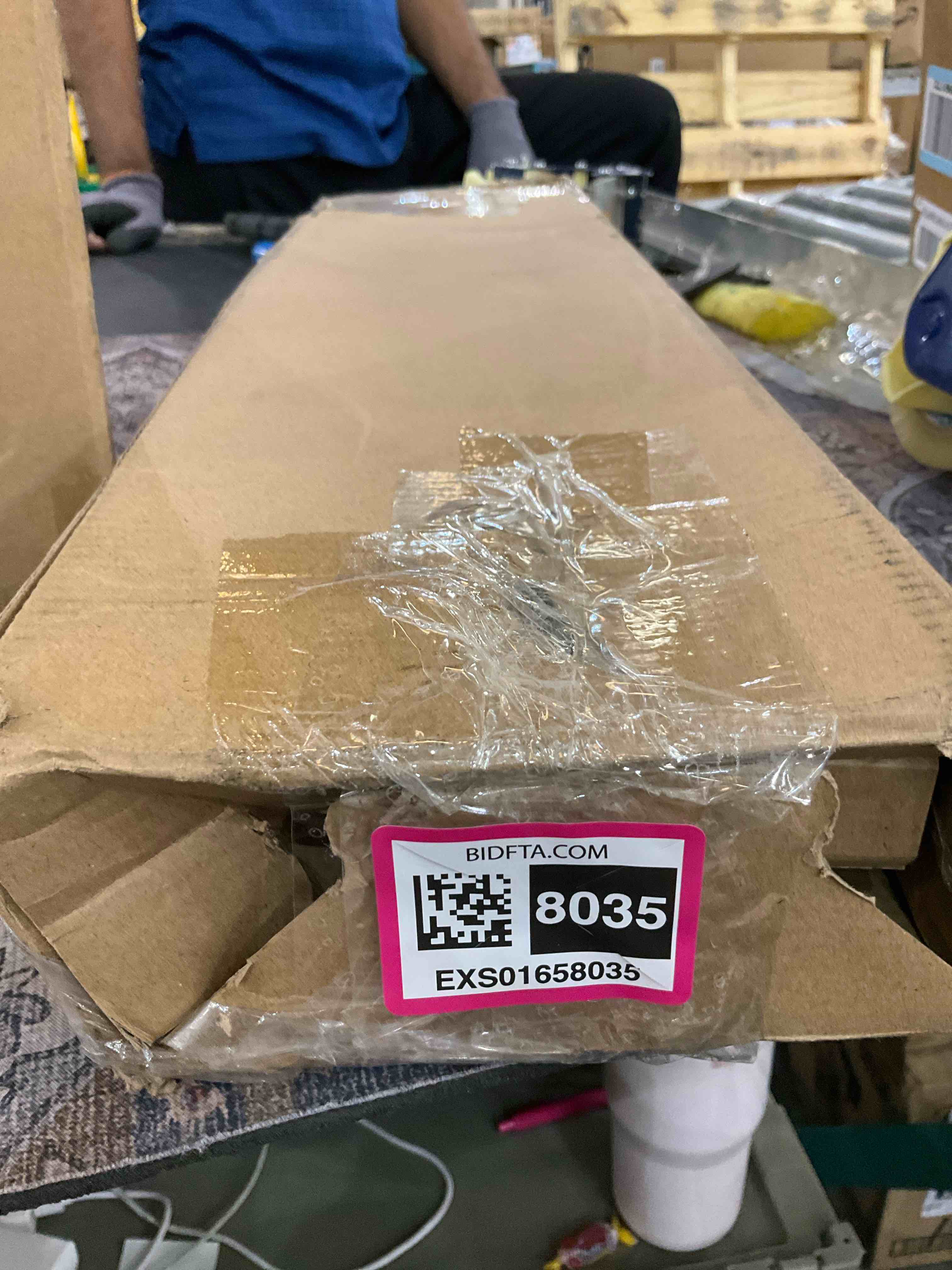 https://s3.amazonaws.com/lotting-images-prod/BargainHunt/EXS01658035_1720536197903.jpeg