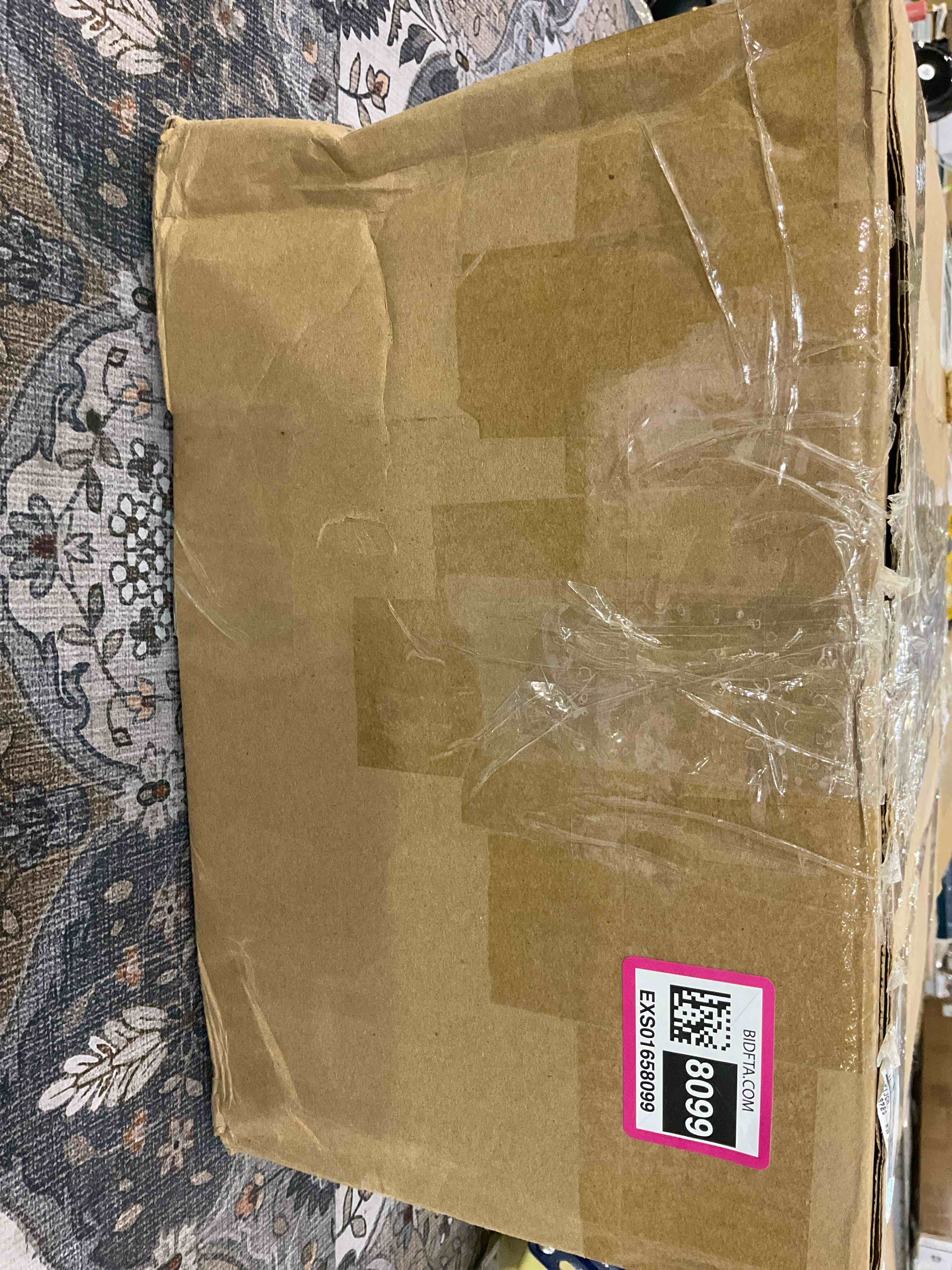 https://s3.amazonaws.com/lotting-images-prod/BargainHunt/EXS01658099_1720620042908.jpeg