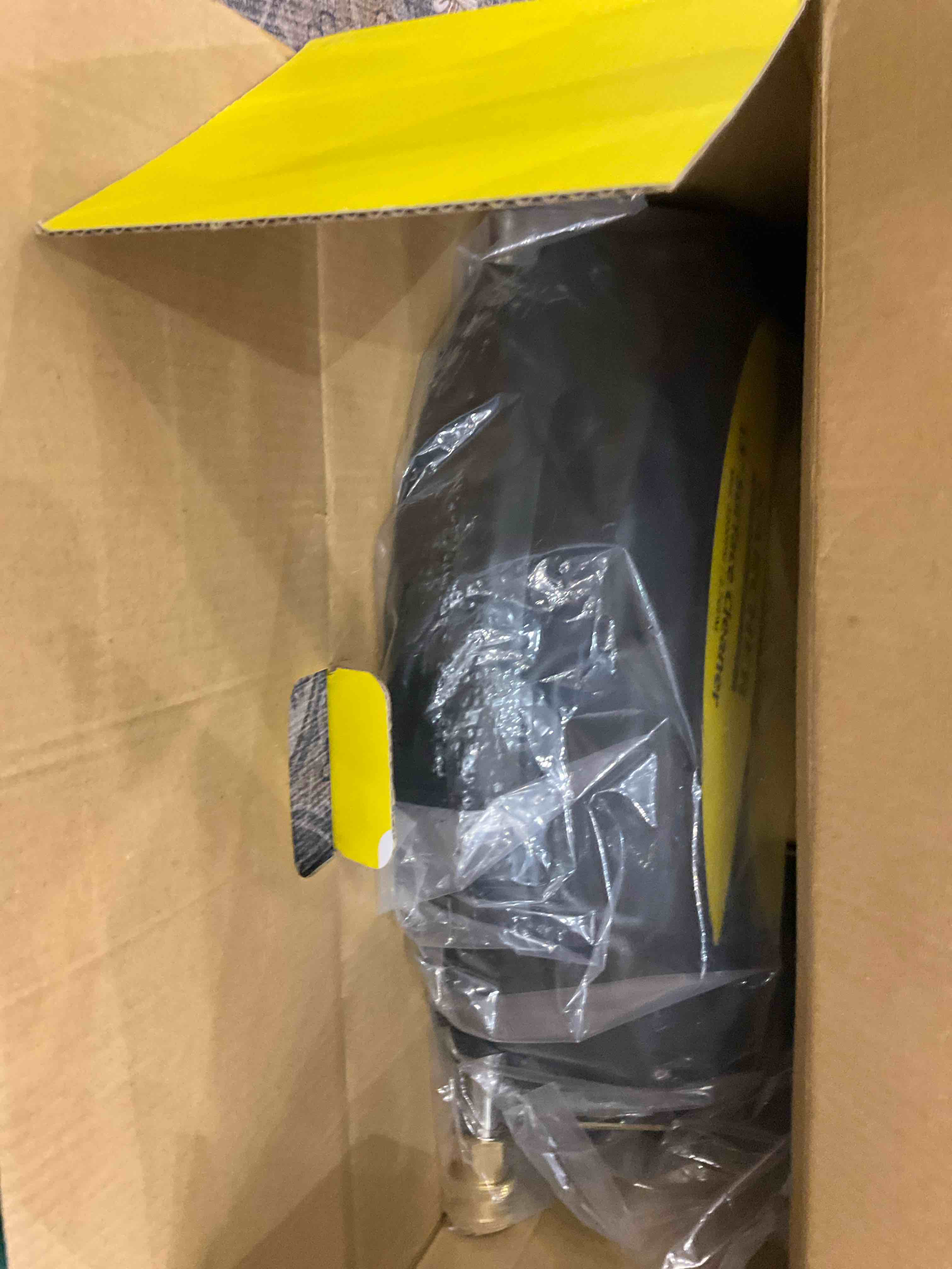 https://s3.amazonaws.com/lotting-images-prod/BargainHunt/EXS01658103_1720621464733.jpeg