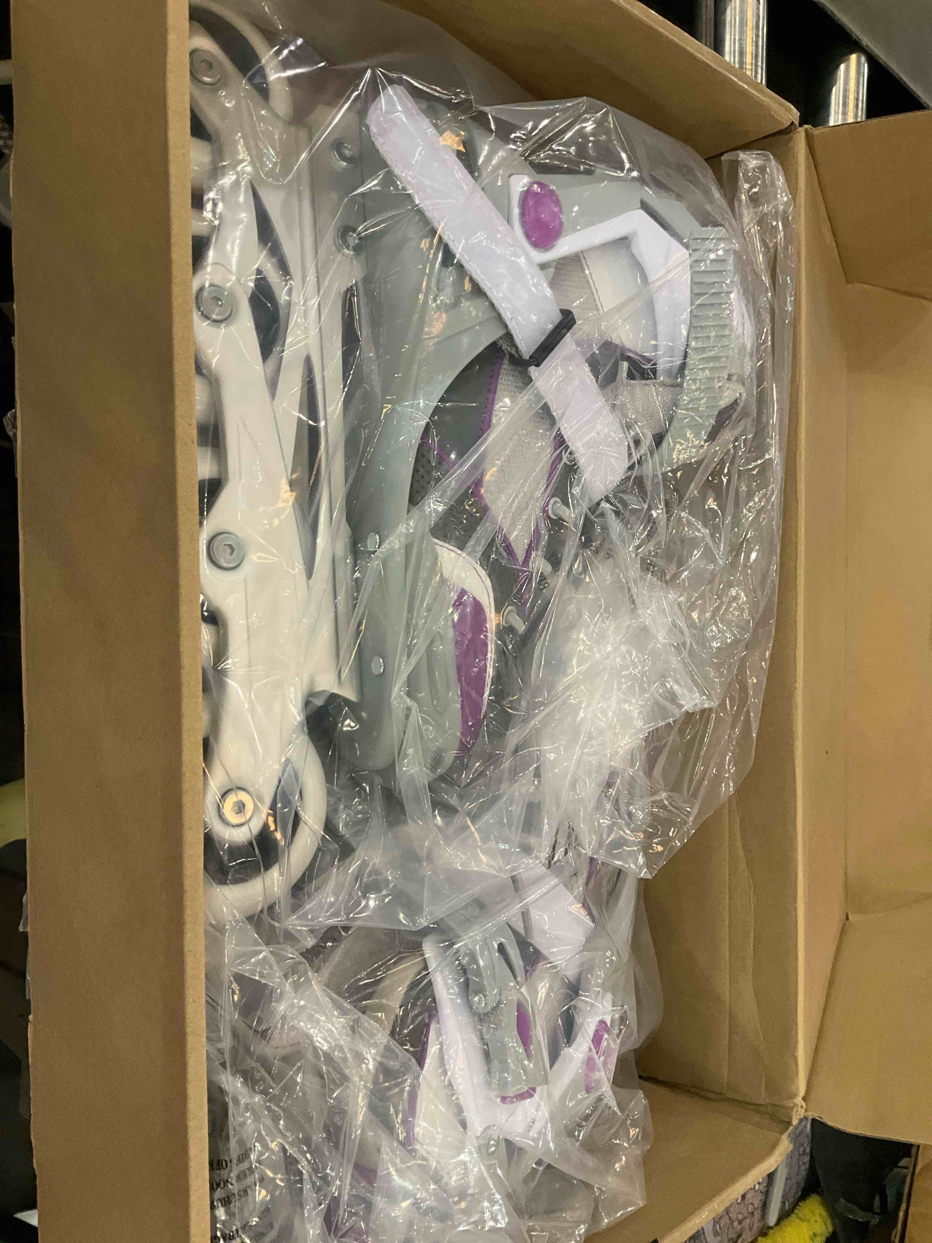 https://s3.amazonaws.com/lotting-images-prod/BargainHunt/EXS01658110_1720623126213.jpeg