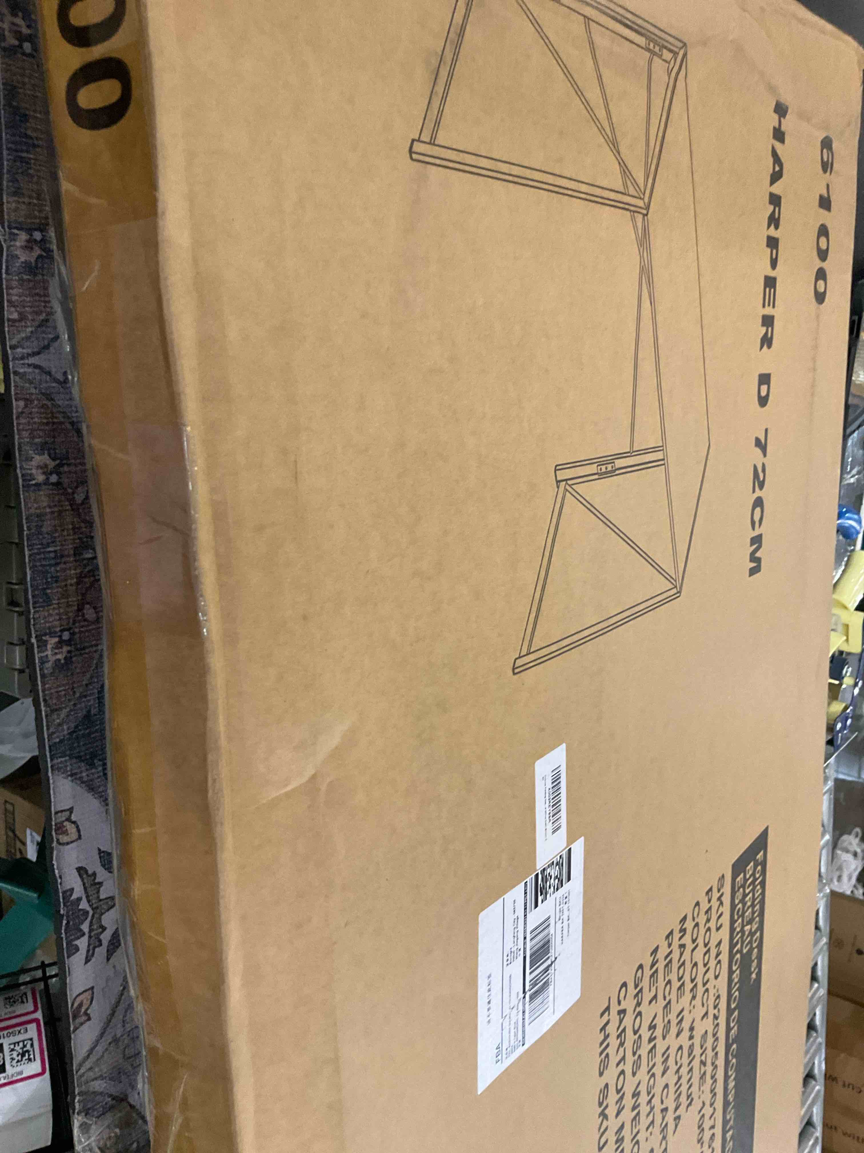 https://s3.amazonaws.com/lotting-images-prod/BargainHunt/EXS01658489_1721145028893.jpeg