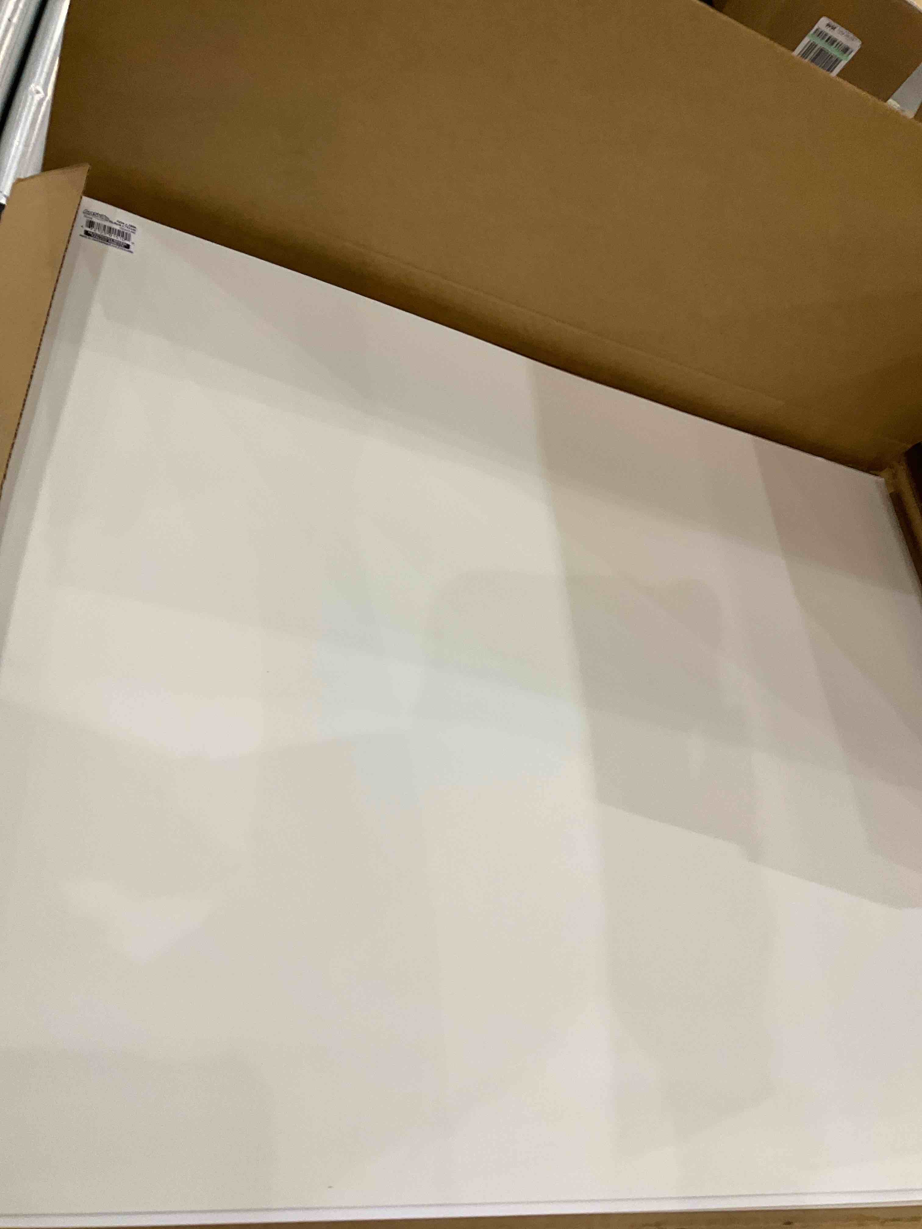 https://s3.amazonaws.com/lotting-images-prod/BargainHunt/EXS01658515_1720453368771.jpeg