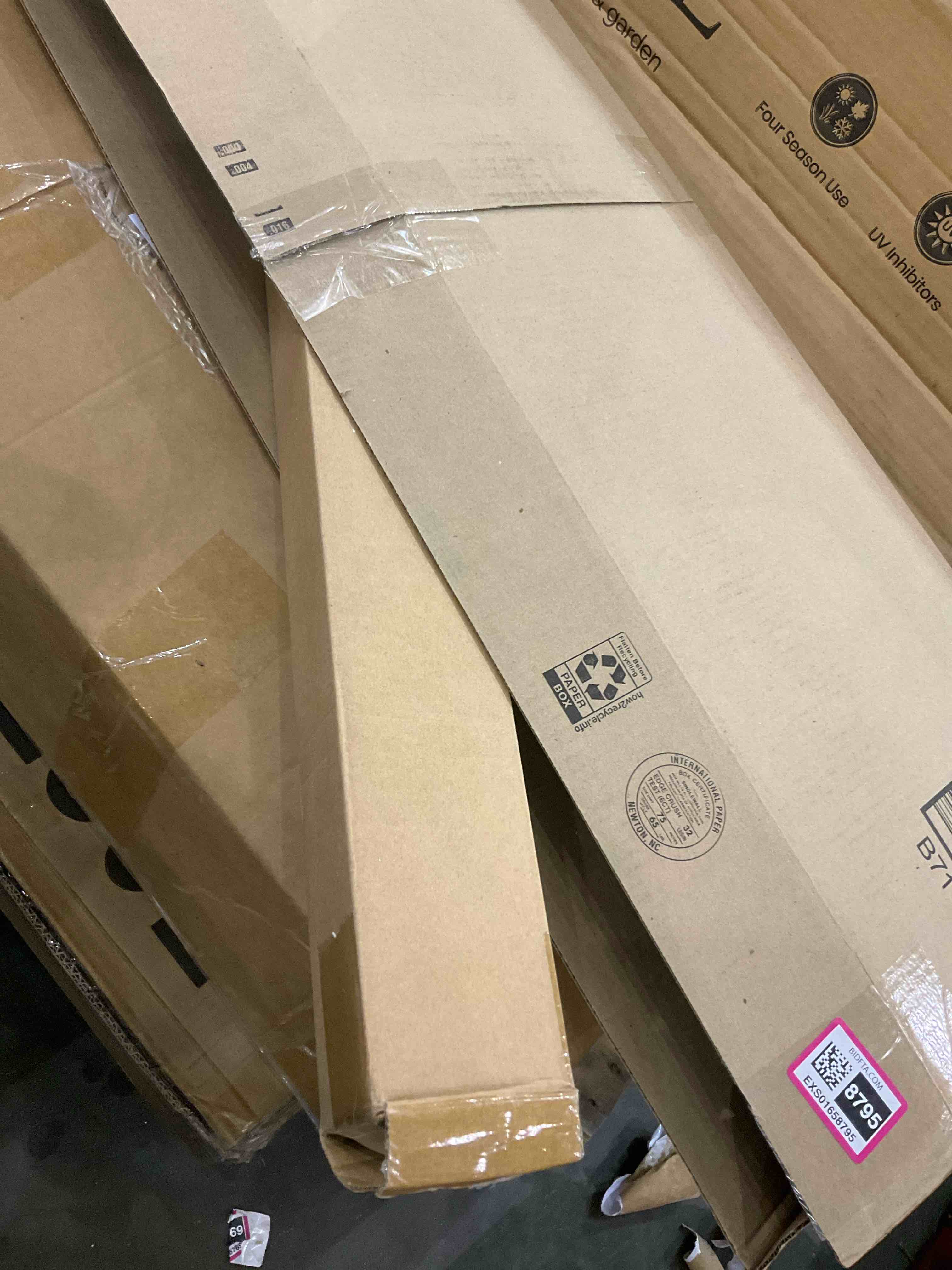 https://s3.amazonaws.com/lotting-images-prod/BargainHunt/EXS01658795_1720613210217.jpeg